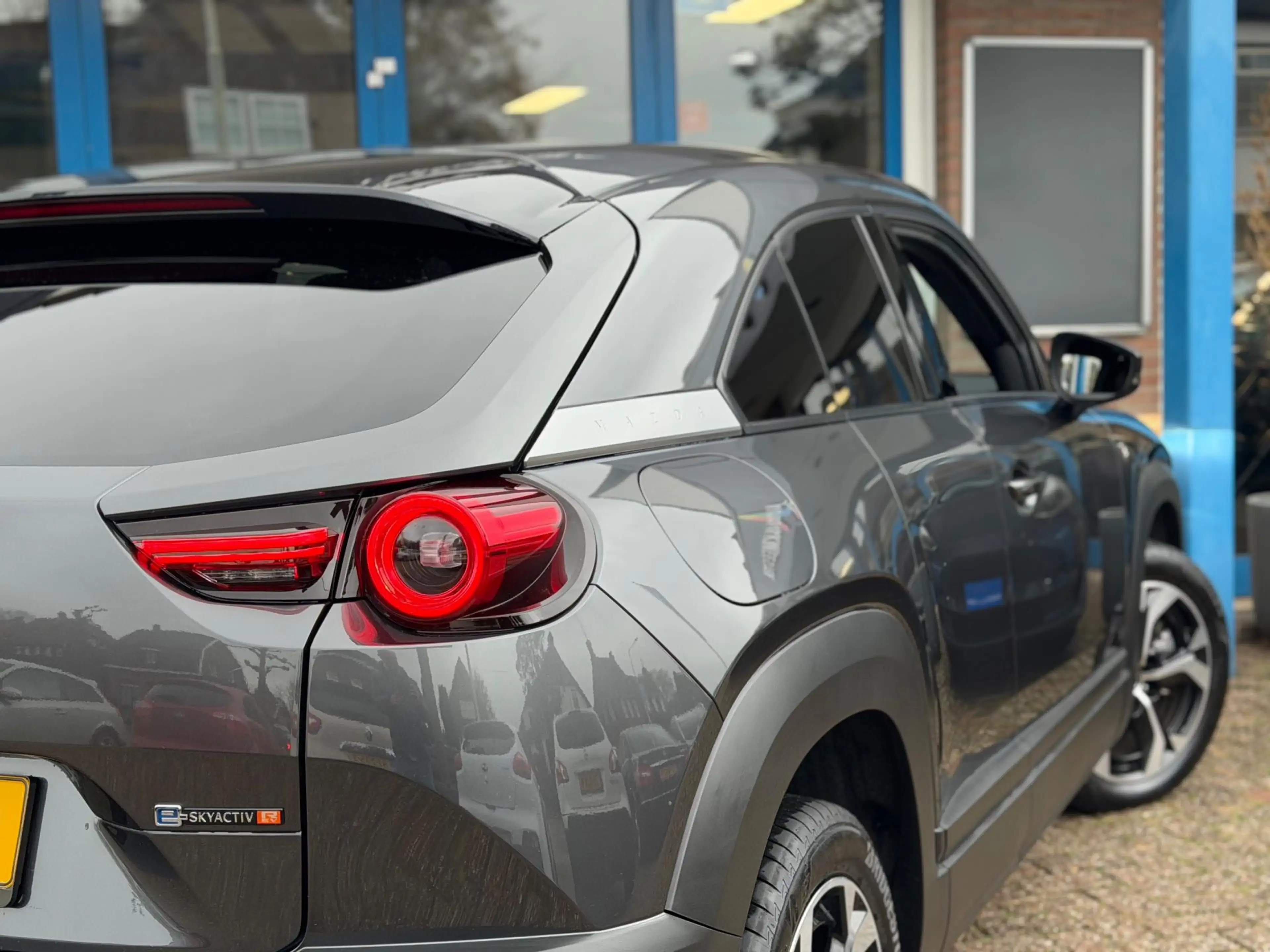 Mazda MX-30 E-SkyActiv R-EV 170 Advantage 2025 AUT NAVI NAP — photo 11