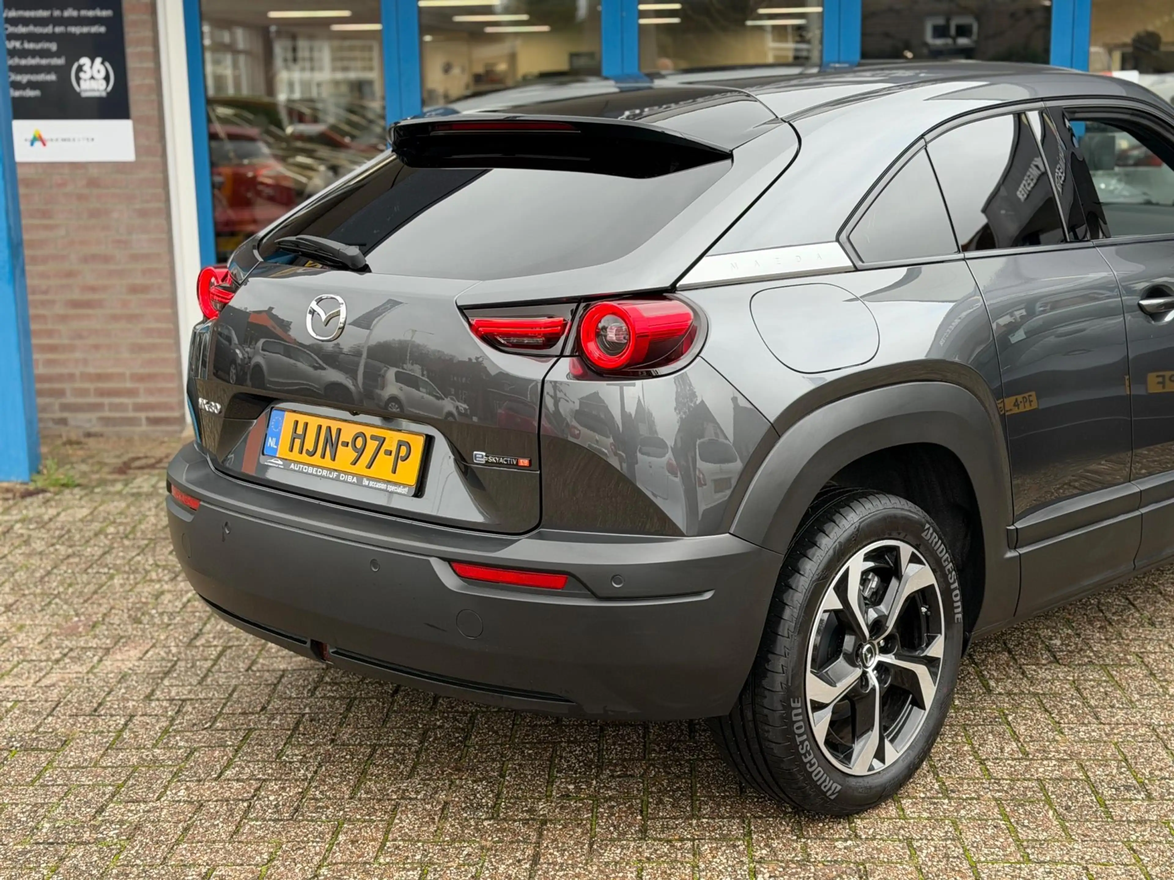 Mazda MX-30 E-SkyActiv R-EV 170 Advantage 2025 AUT NAVI NAP — photo 9