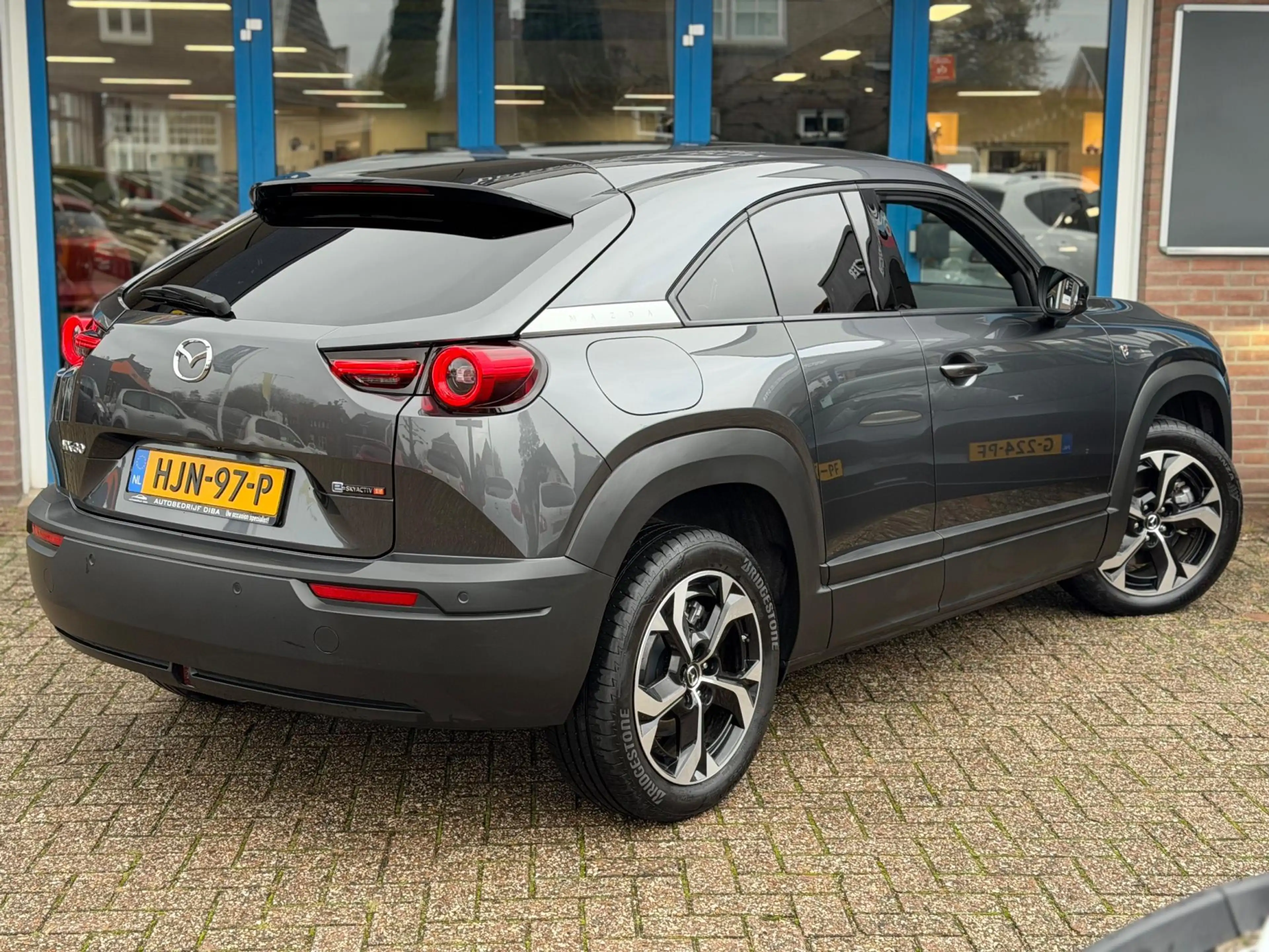 Mazda MX-30 E-SkyActiv R-EV 170 Advantage 2025 AUT NAVI NAP — photo 8
