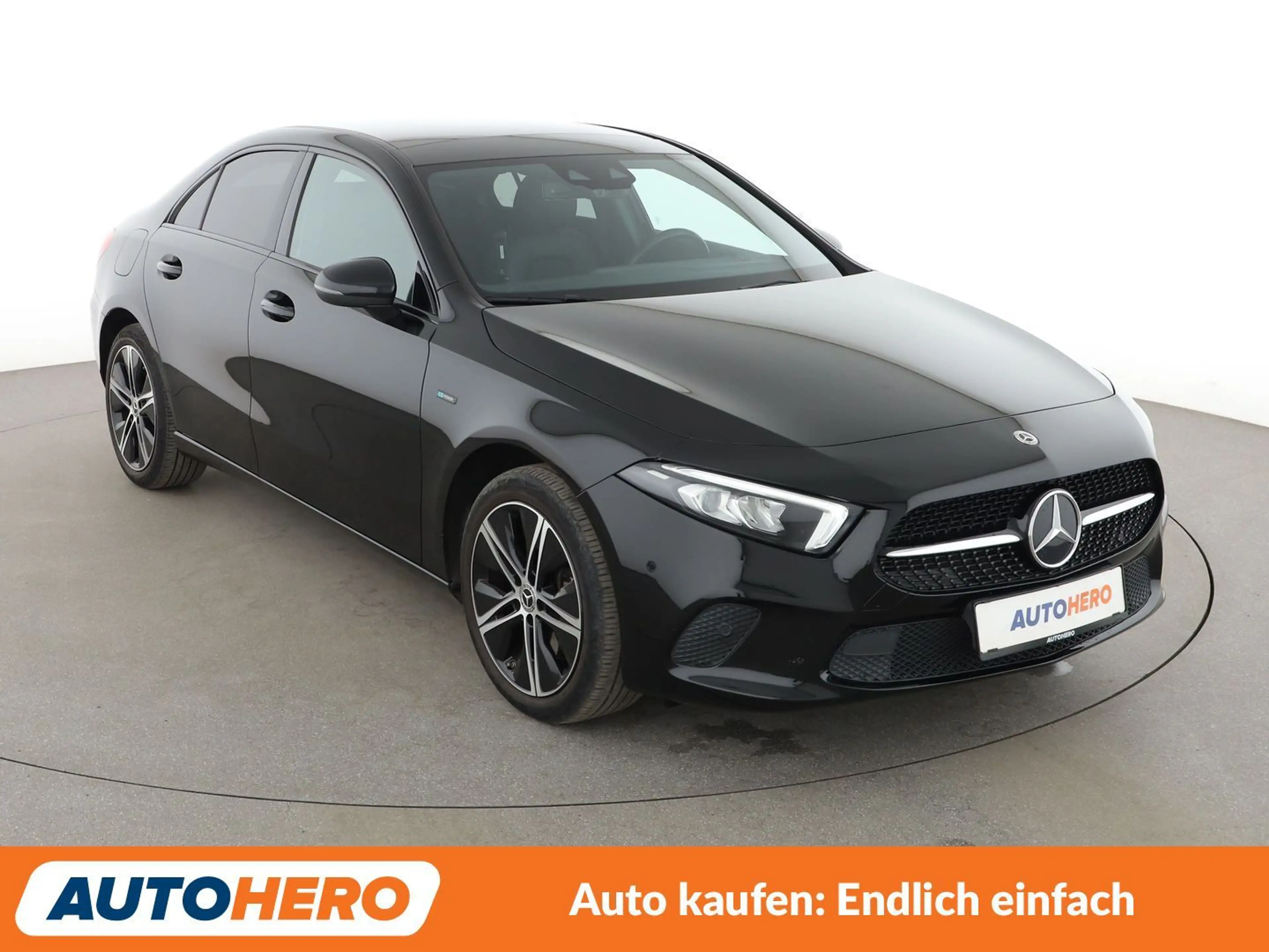Mercedes-Benz A 250 A 250e Progressive — photo 8