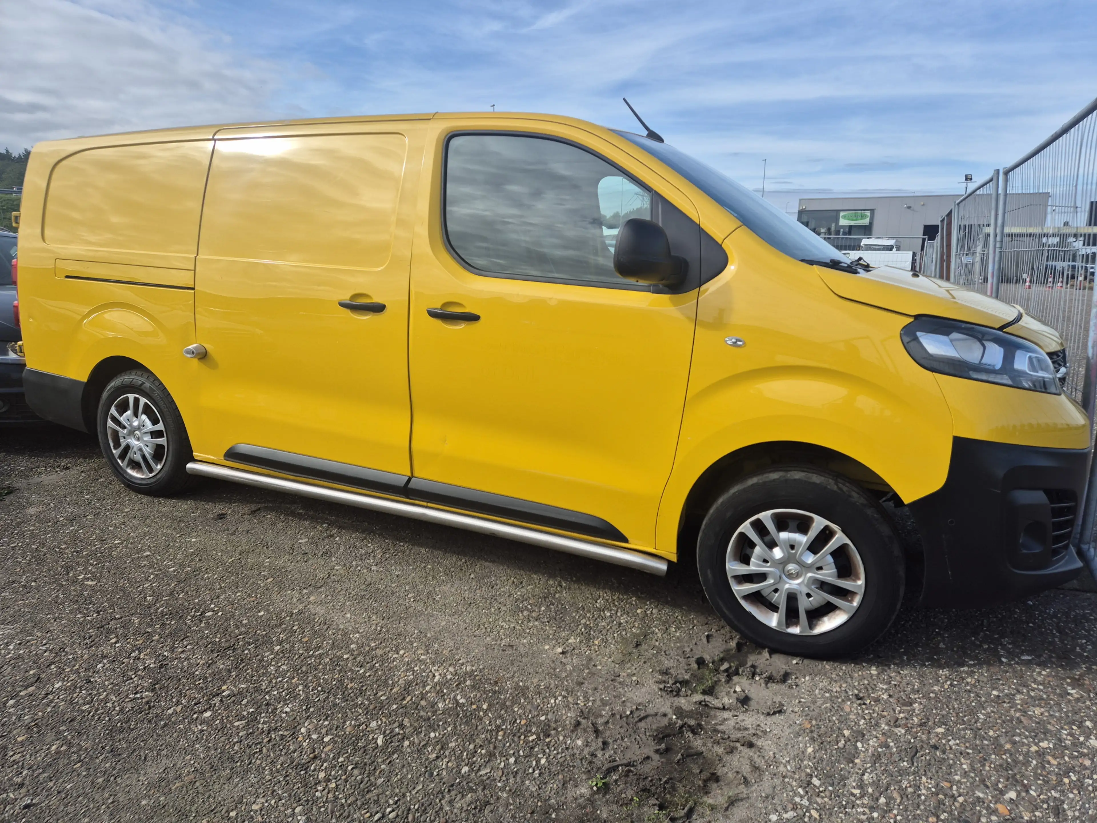 Opel Vivaro 2.0 CDTI automaat8 motor defect L3H1 Edition 85.00