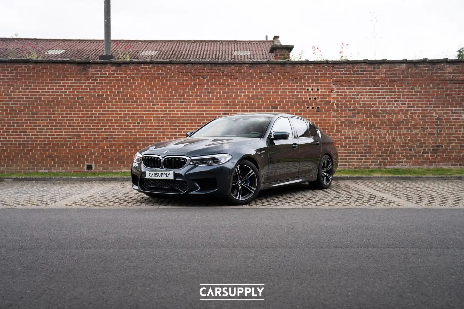 BMW M5 4.4AS V8- 1st Belgian Owner- Like New- BMW History Grijs - 1