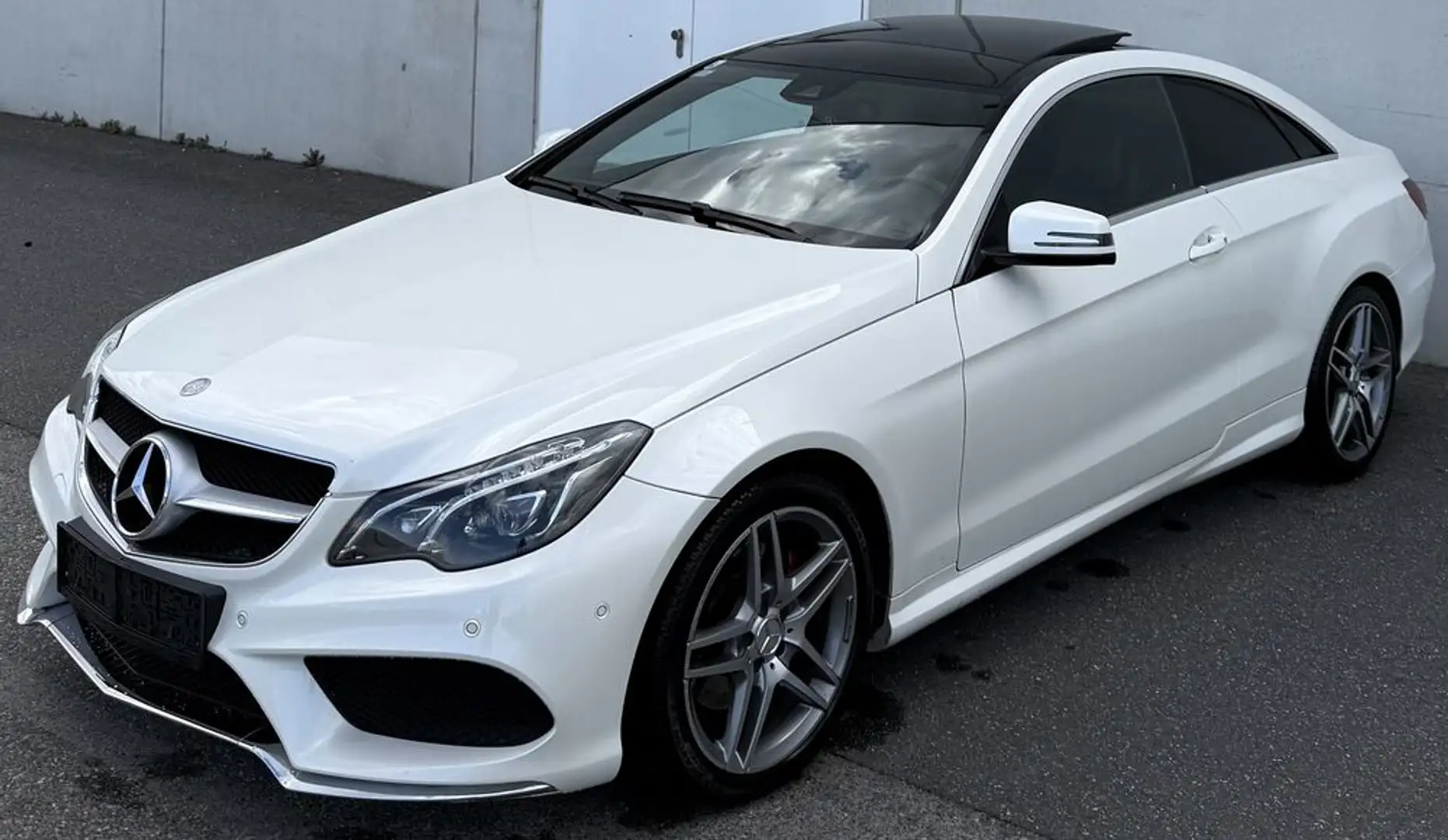 Mercedes-Benz E 200 Weiß - 2