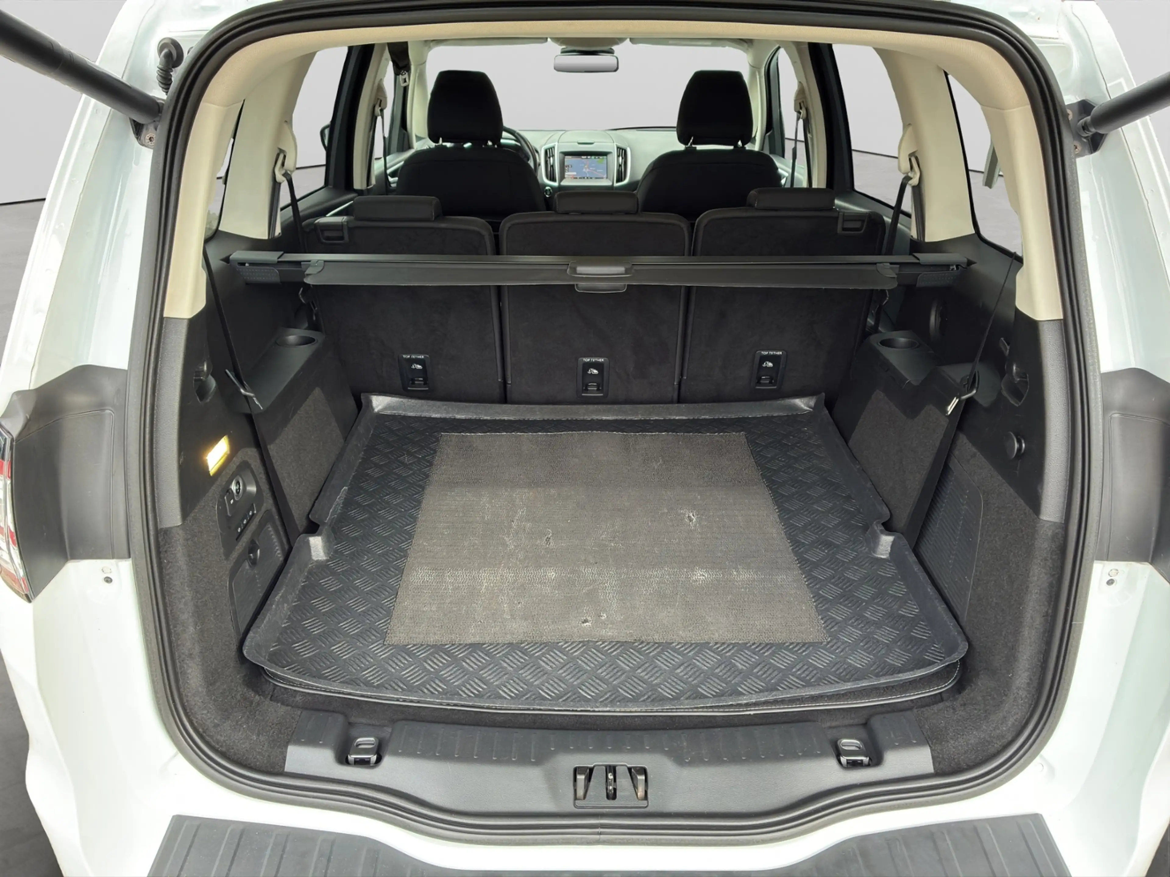 Ford Galaxy 2.0 TDCi Titanium *AHK*Keyless*Winter* — photo 10