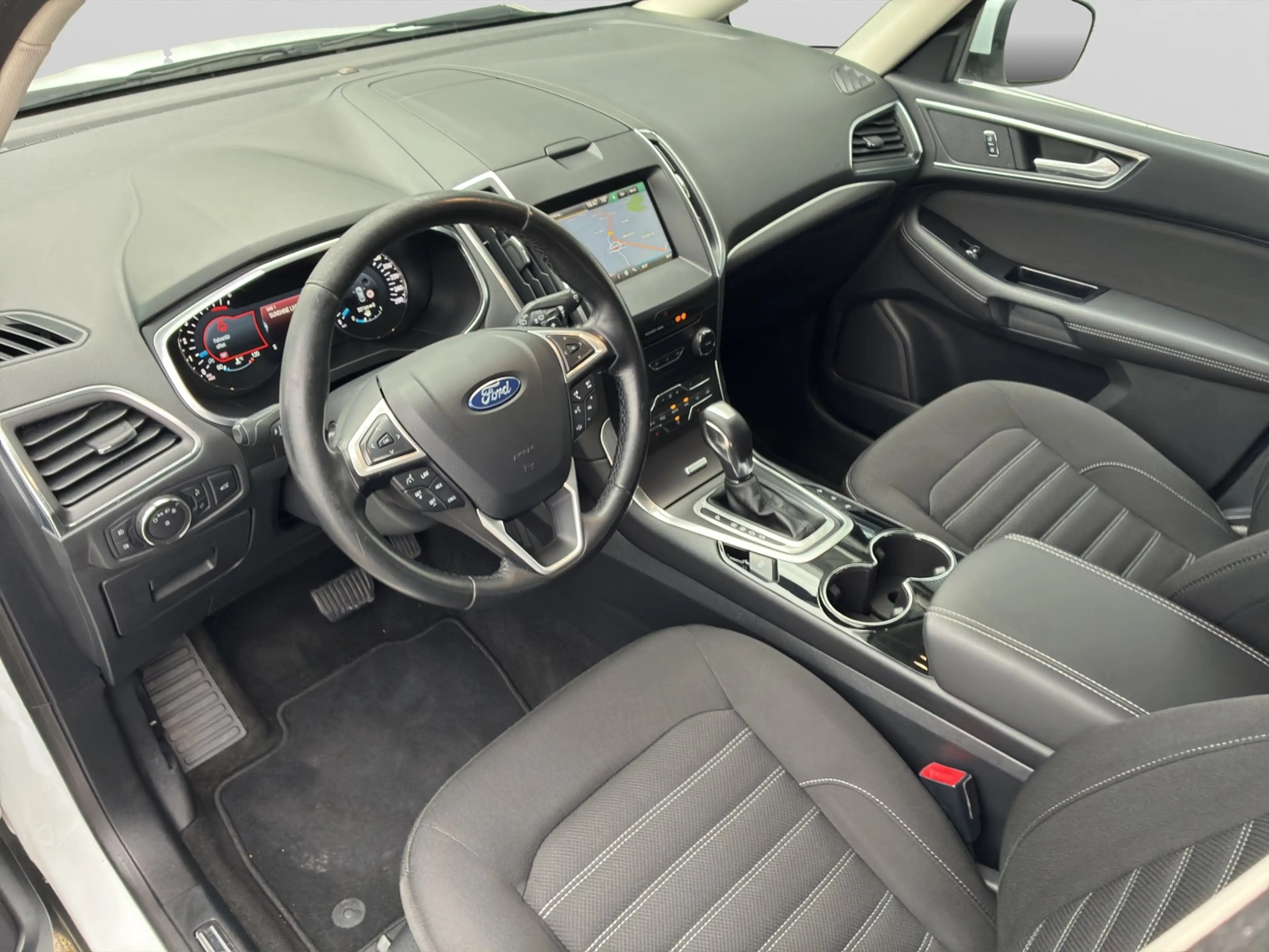 Ford Galaxy 2.0 TDCi Titanium *AHK*Keyless*Winter* — photo 7