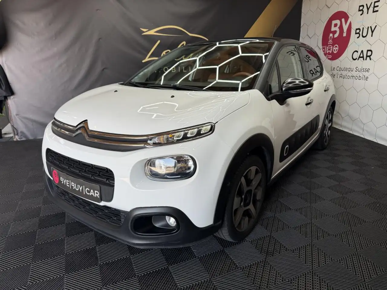 Citroen C3 1.2-110 Shine