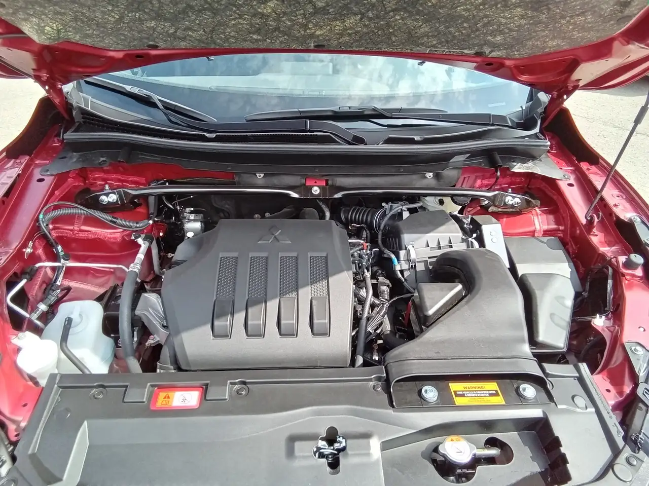 Mitsubishi Eclipse Cross снимка Mitsubishi Eclipse Cross