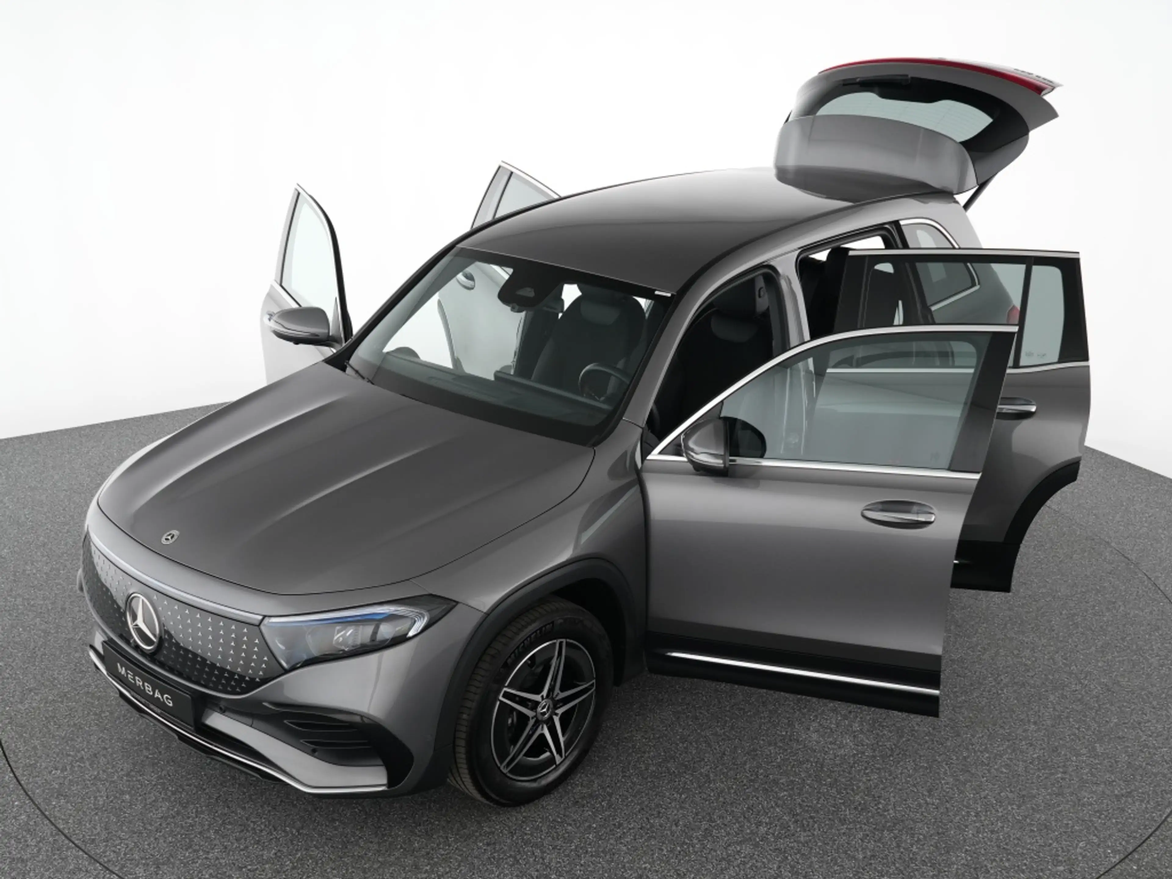 Mercedes-Benz EQB 300 4M AMG 360° HUD Premium Winter Keyless — photo 12