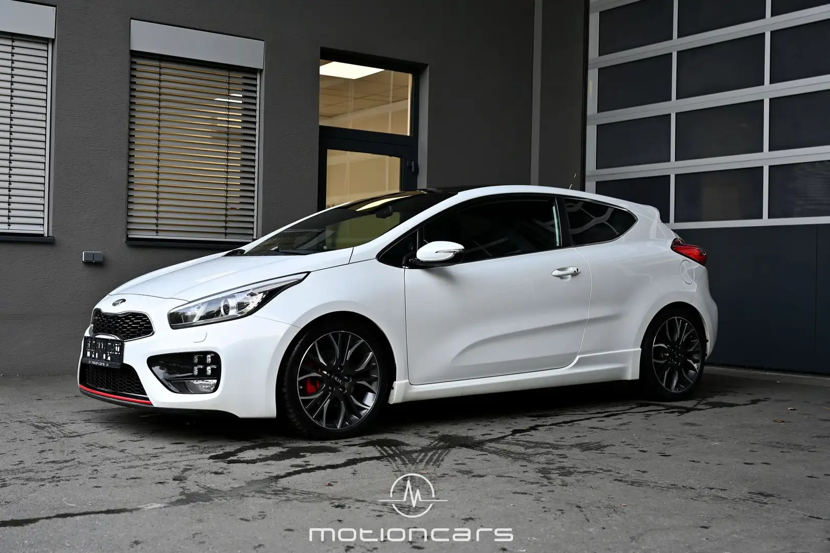 Kia ProCeed / pro_cee'd ProCeed GT 1,6 TGDI Pickerl NEU Weiß - 1