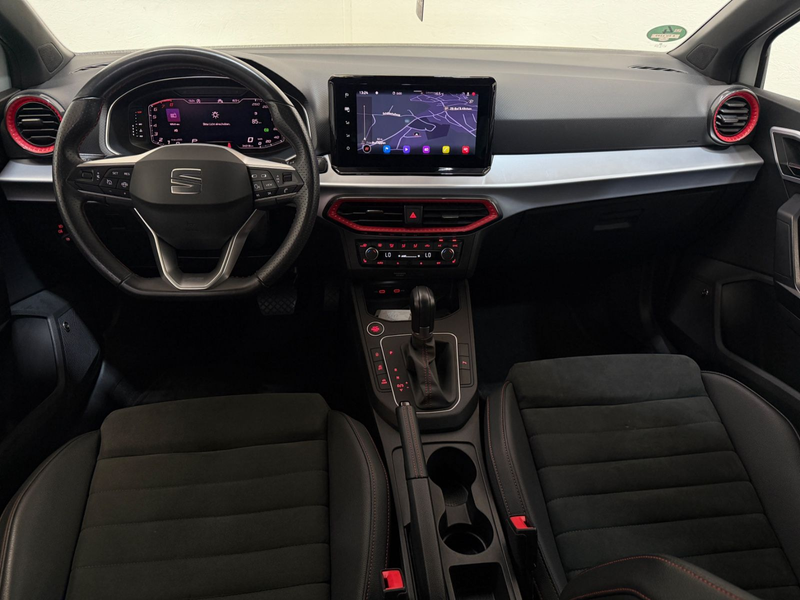 SEAT Ibiza FR Pro Black Edition DSG/18/KAM/LED/BEATS — photo 11