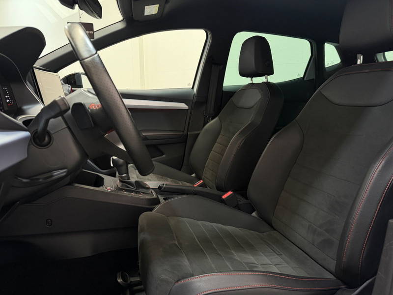 SEAT Ibiza FR Pro Black Edition DSG/18/KAM/LED/BEATS — photo 9