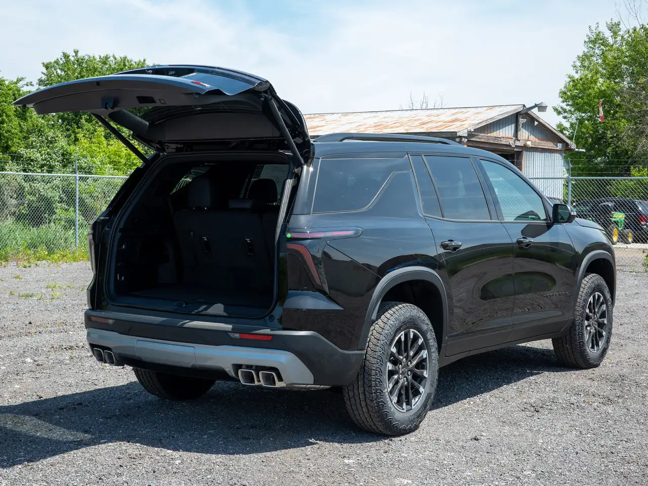 Chevrolet Traverse снимка Chevrolet Traverse