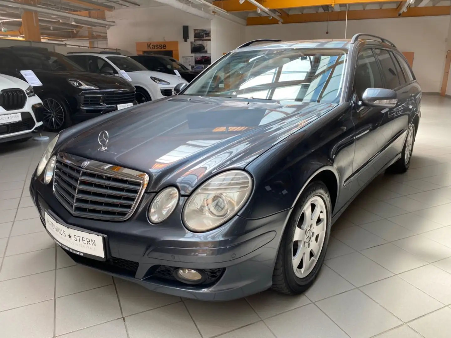 Mercedes-Benz E 200 CDI Kombi|SHZ|PDC|Klima|Bluetooth|Isofix Gri - 1