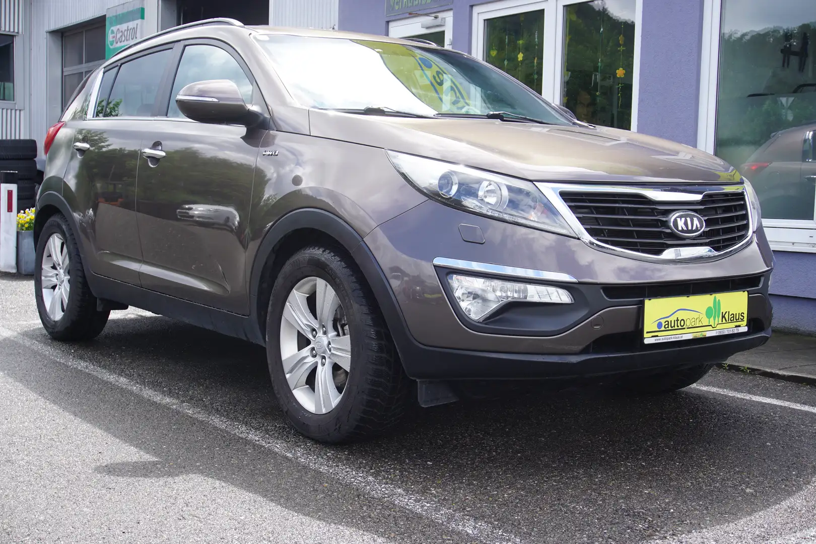 Kia Sportage Attract 2WD Beige - 1