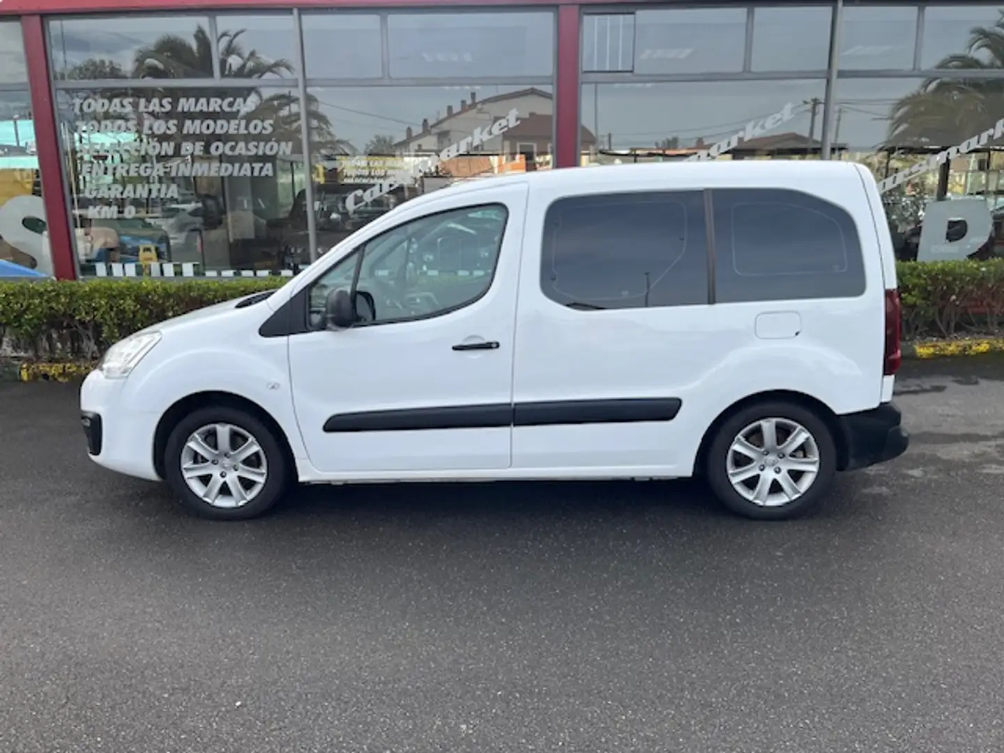 Citroen Berlingo BlueHDi Talla M Feel 75 Blanc - 2