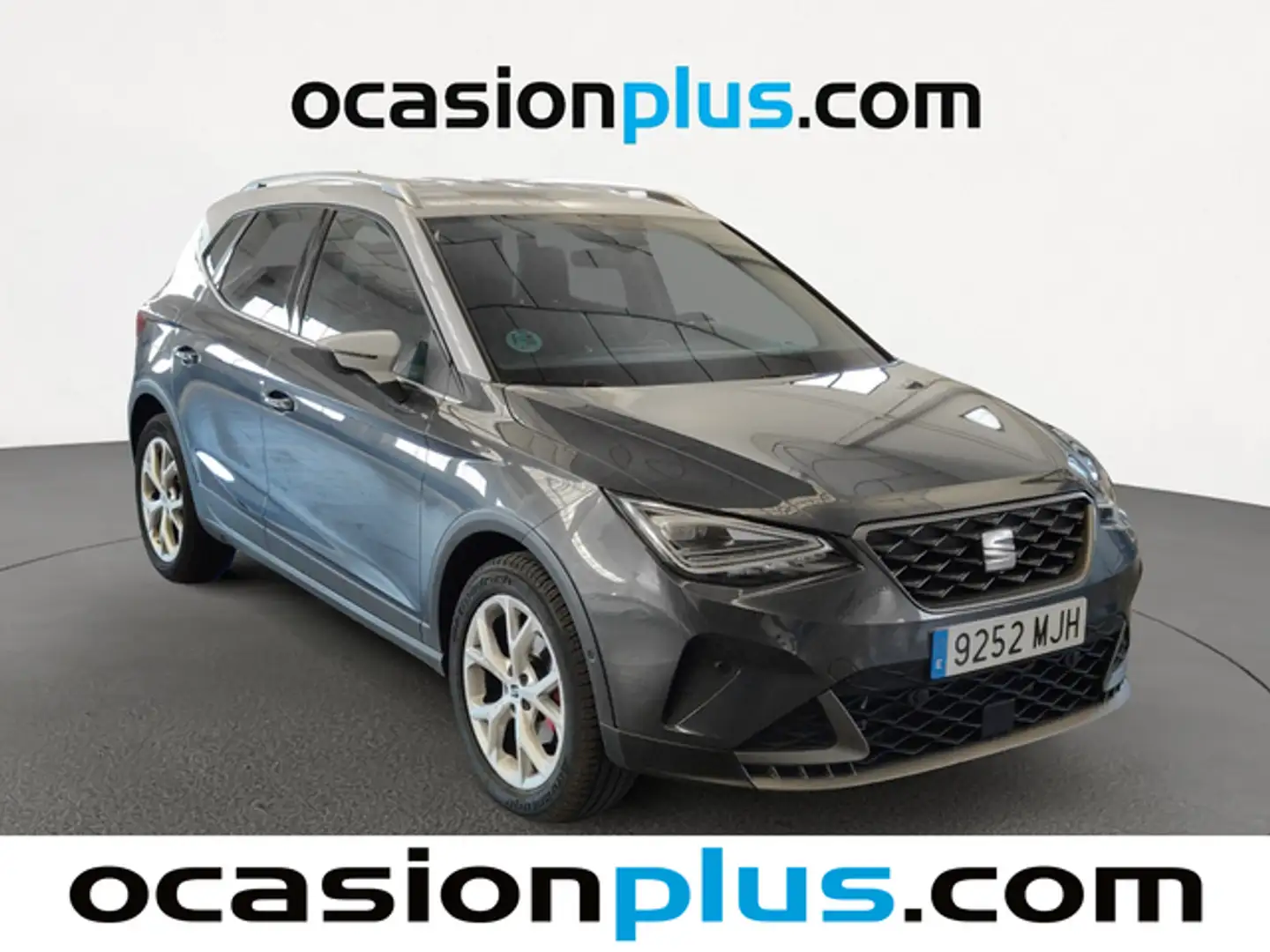 SEAT Arona 1.5 TSI S&S FR DSG7 XM 150 Gris - 2