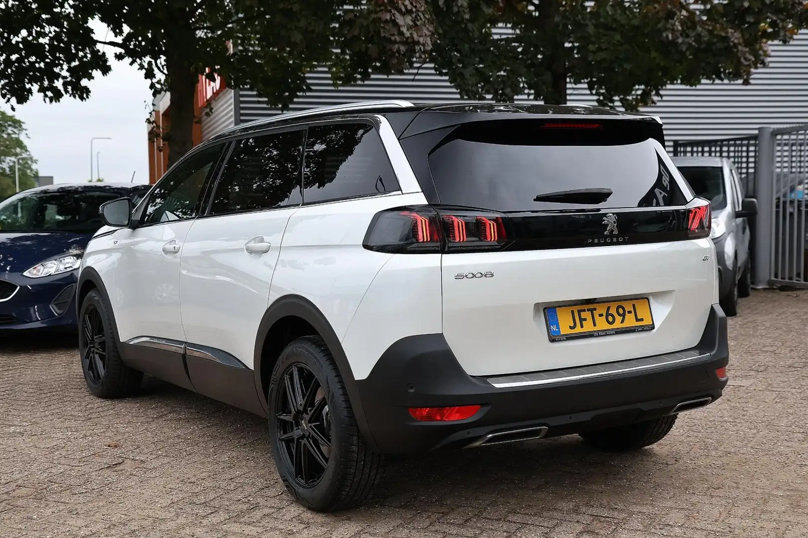 Peugeot 5008 1.2 PureTech Gt 360 Camera Acc 7 persoons Blanc - 2