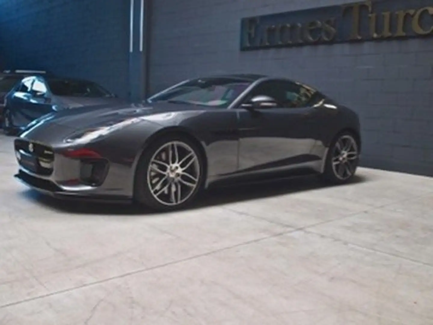 Jaguar F-Type 3.0 V6 S/C R-Dynamic awd 380cv my19, a Pordenone. Grau - 2