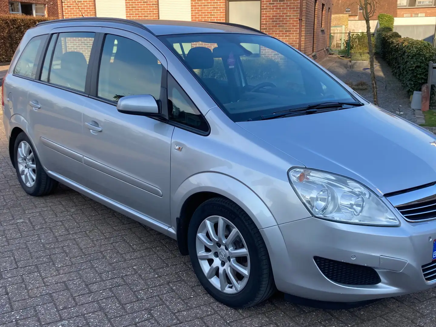 Opel Zafira Zafira 1.9 CDTI Edition Argent - 2
