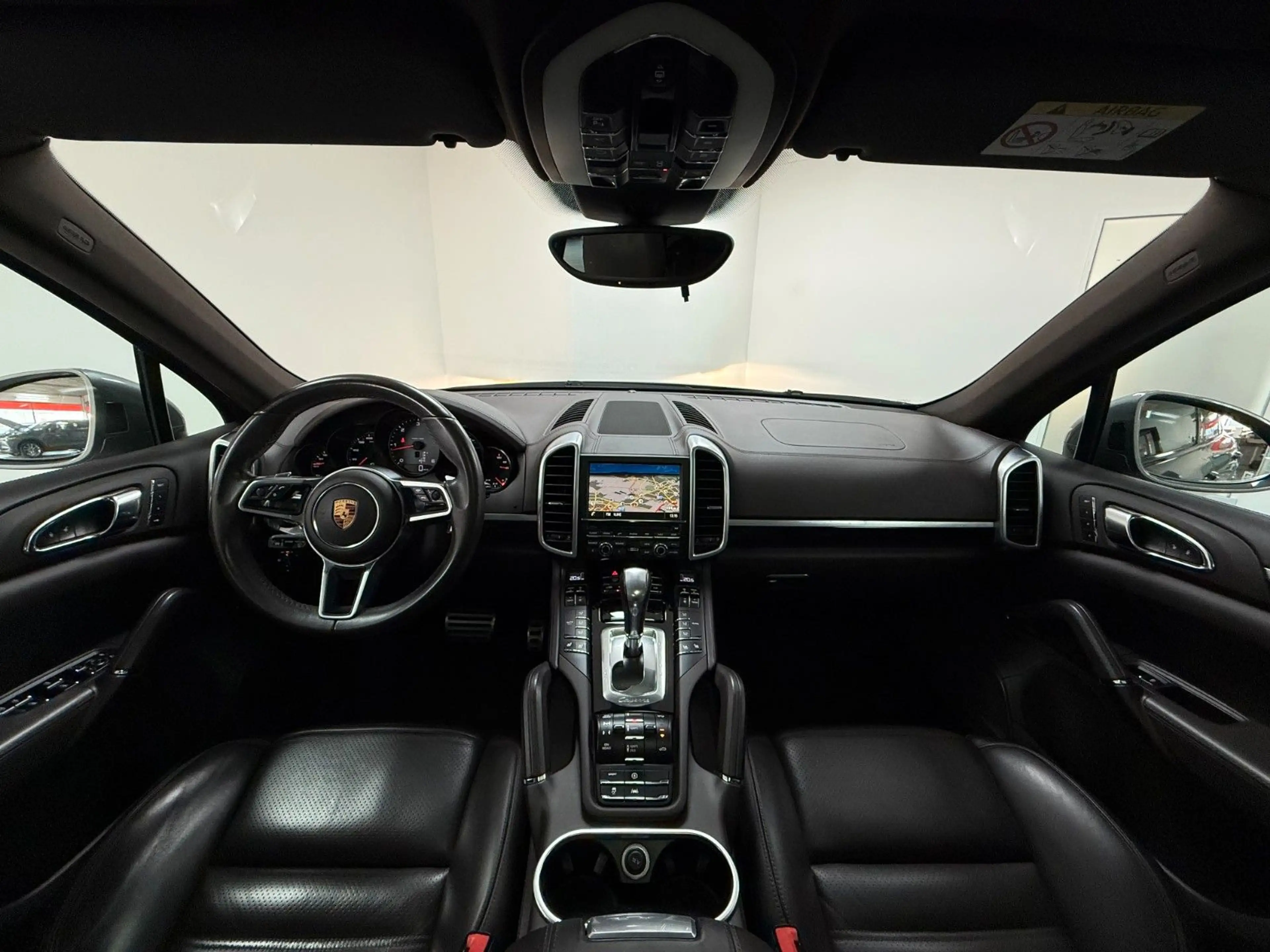 Porsche Cayenne S Diesel — photo 9