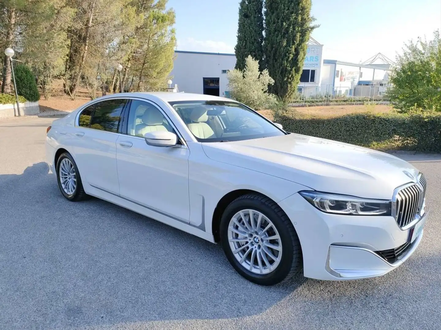 BMW 745 745e Blanc - 2