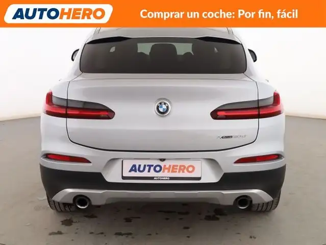 BMW X4 view 5