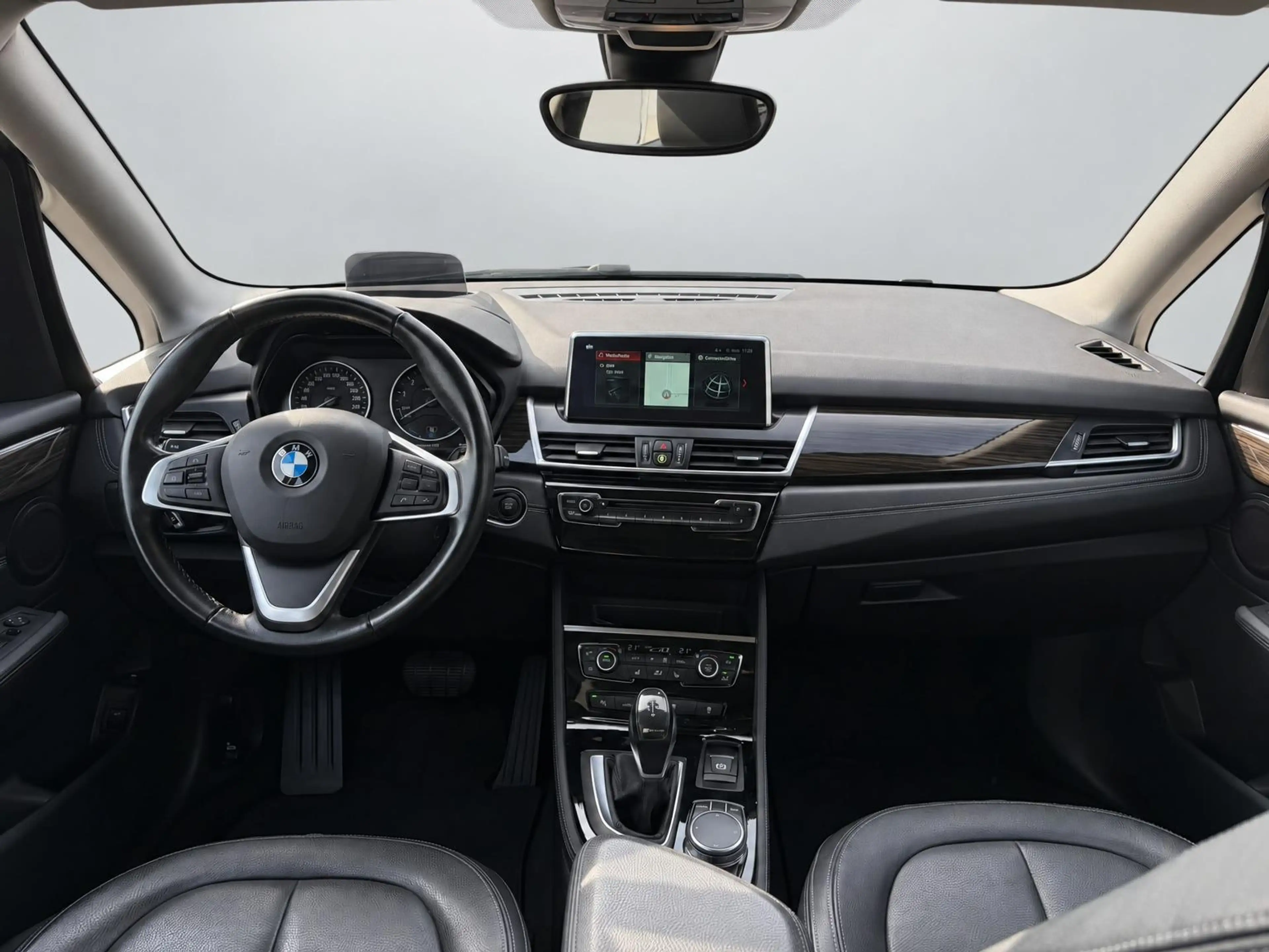 BMW 225 2-serie Active Tourer 225xe iPerformance High Exec — photo 13