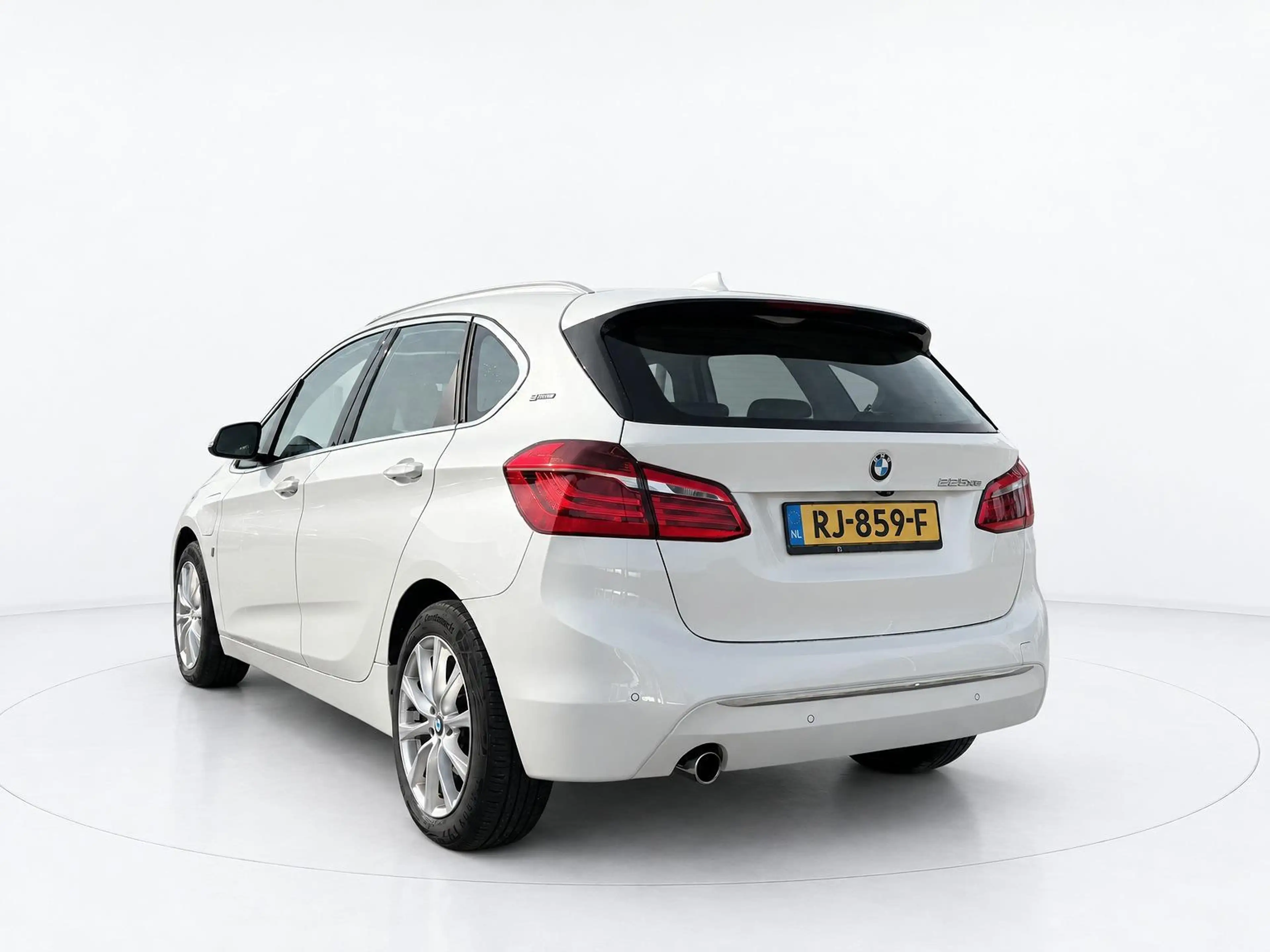 BMW 225 2-serie Active Tourer 225xe iPerformance High Exec — photo 8