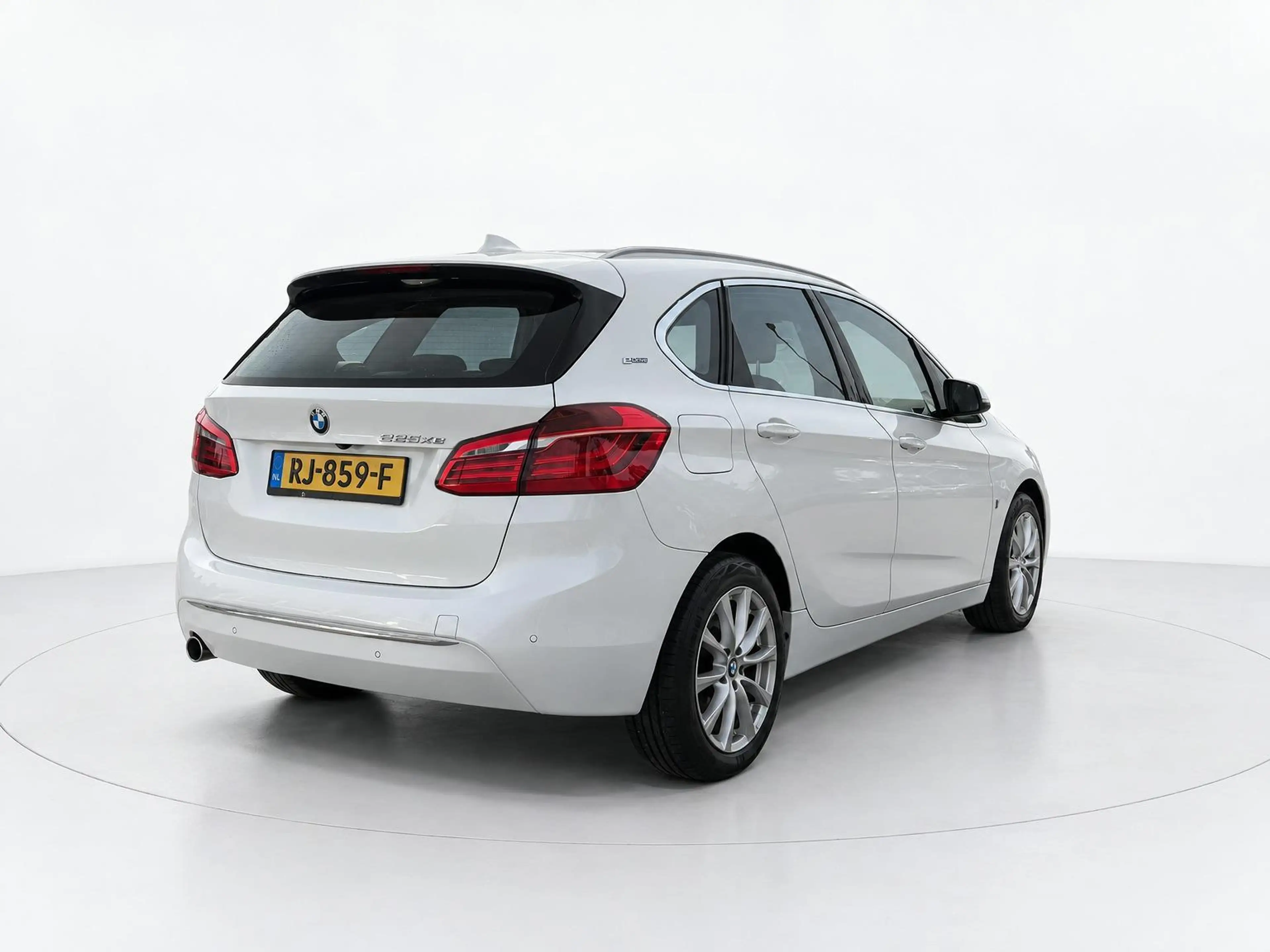 BMW 225 2-serie Active Tourer 225xe iPerformance High Exec — photo 4