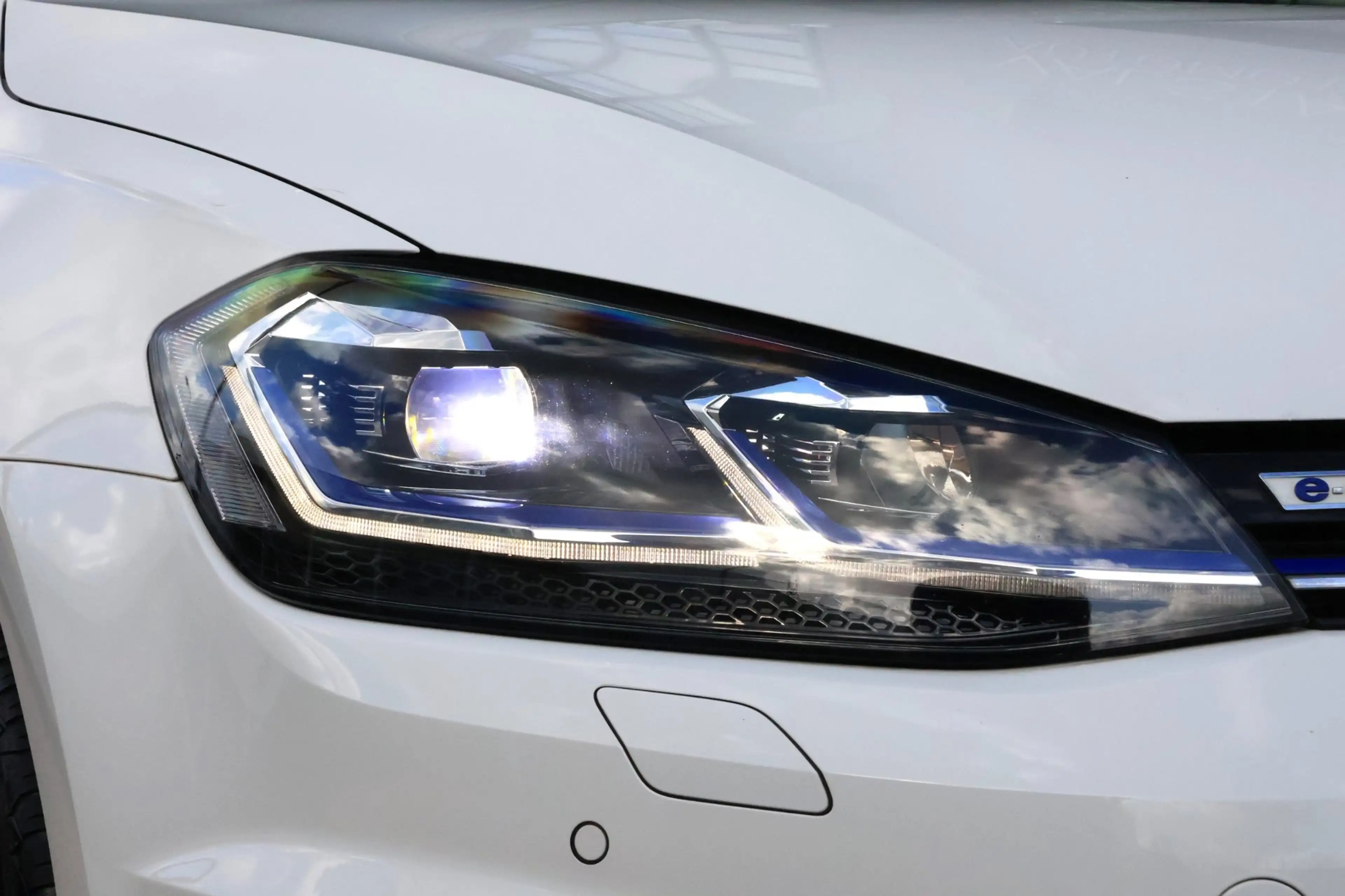 Volkswagen e-Golf E-Golf | DIGI DASH|LEDER|WARMTEPOMP|SOH 90 % — photo 11