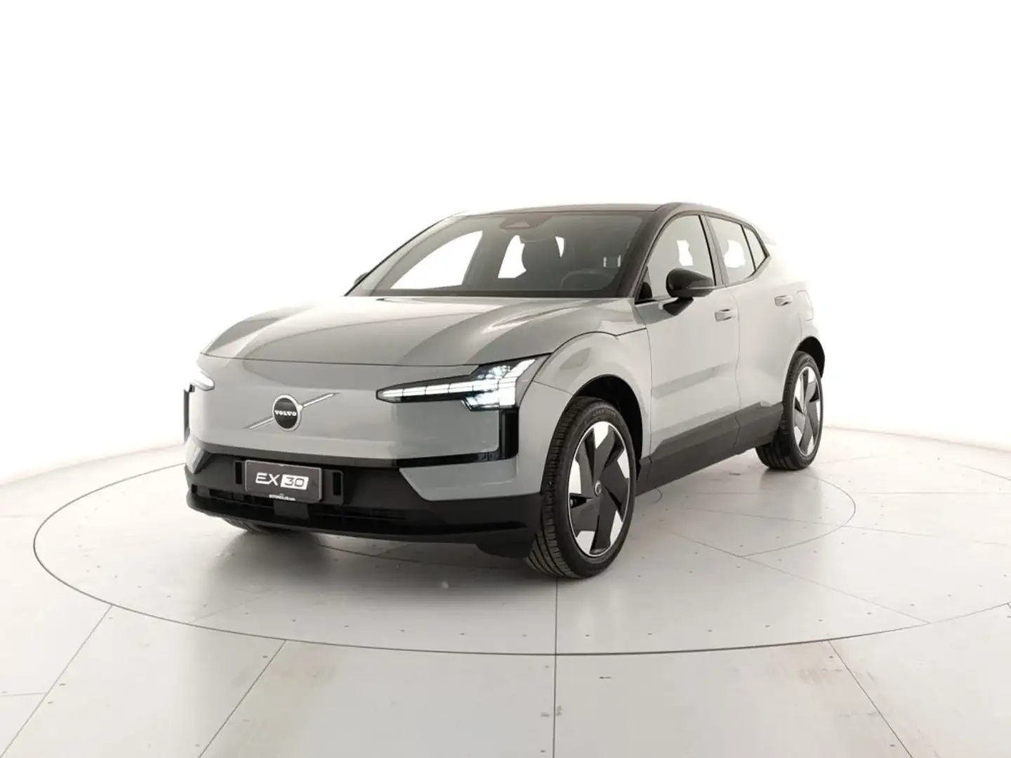 Volvo EX30 Plus Extended Range - Pronta consegna Argintiu - 2