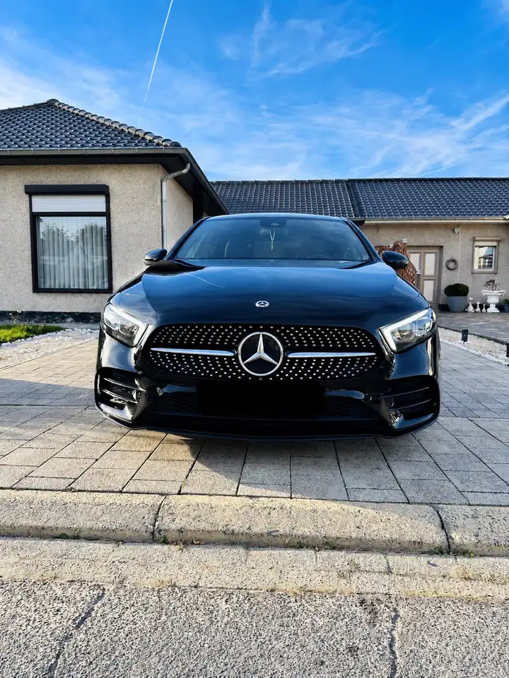 Mercedes-Benz A 200