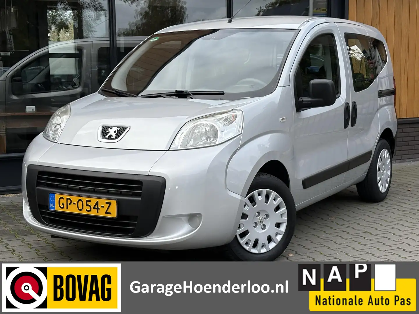 Peugeot Bipper Tepee 1.4i Trekhaak, Parkeersensoren. Nwe APK Grijs - 1