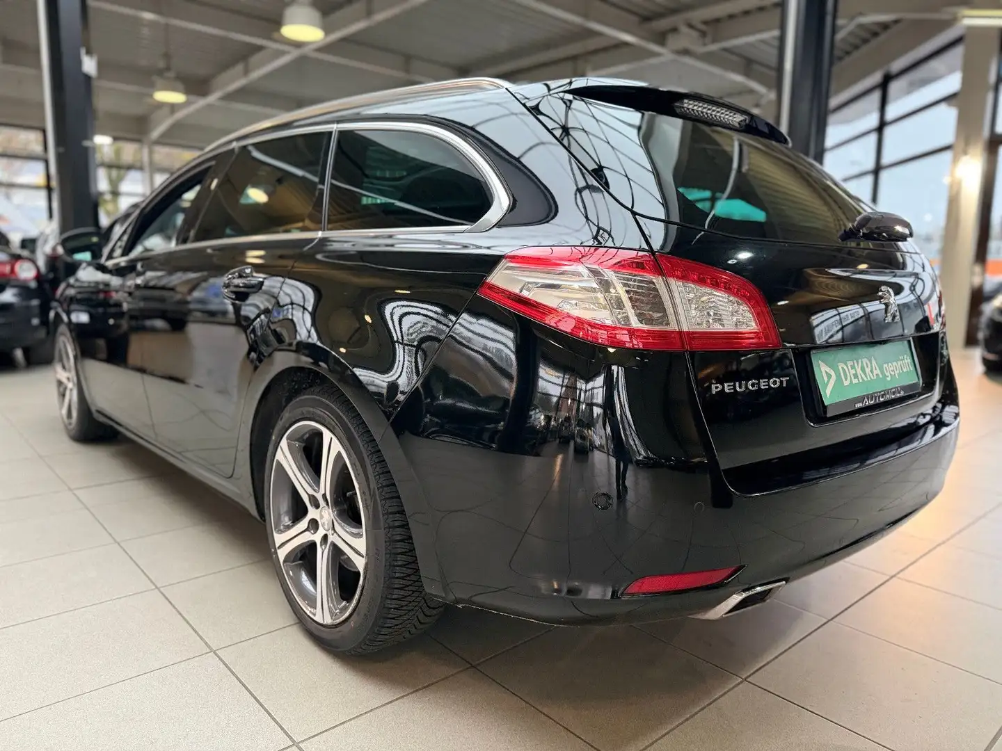Peugeot 508 SW GT Head Up, Automatik, Navi, SHZ Noir - 2