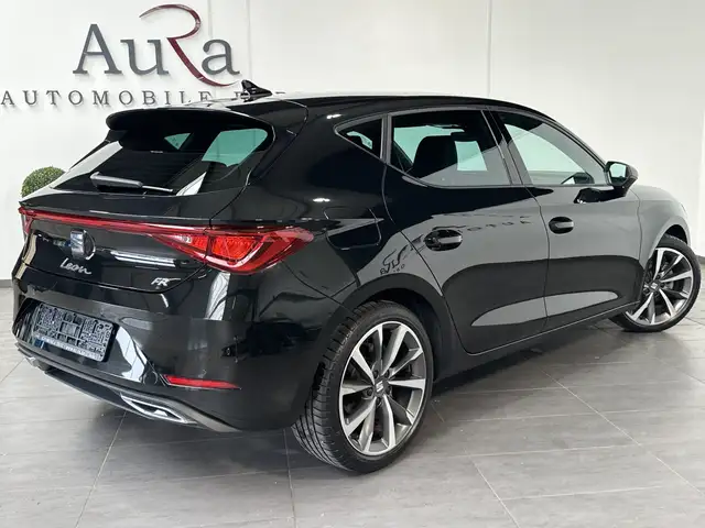 Seat Leon Leon view 4