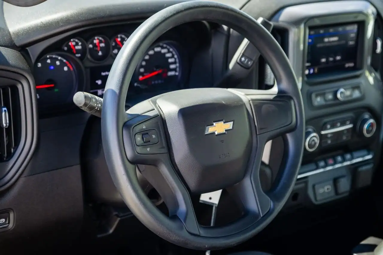 Chevrolet Silverado 3500 снимка Chevrolet Silverado 3500