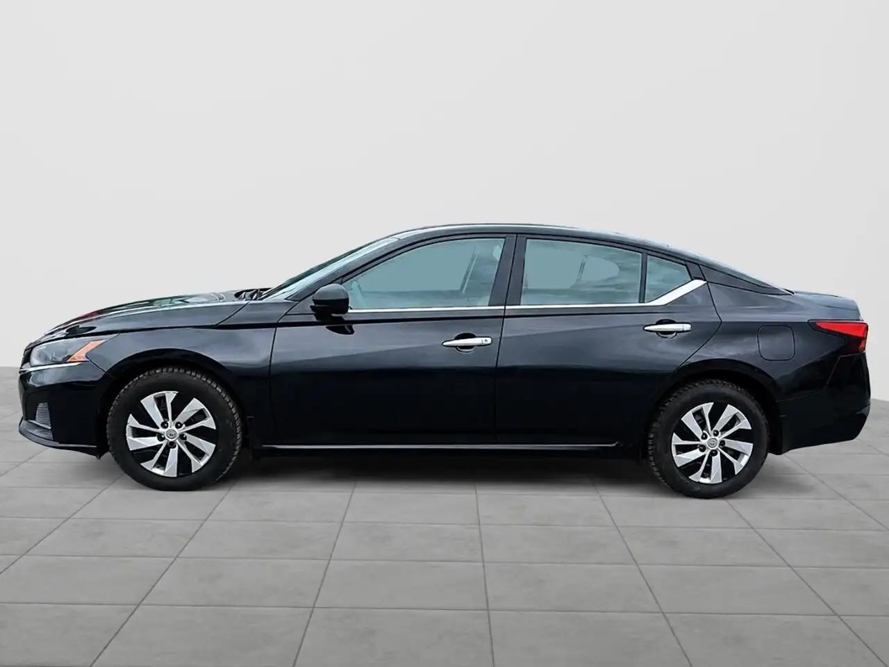 Nissan Altima photo Nissan Altima