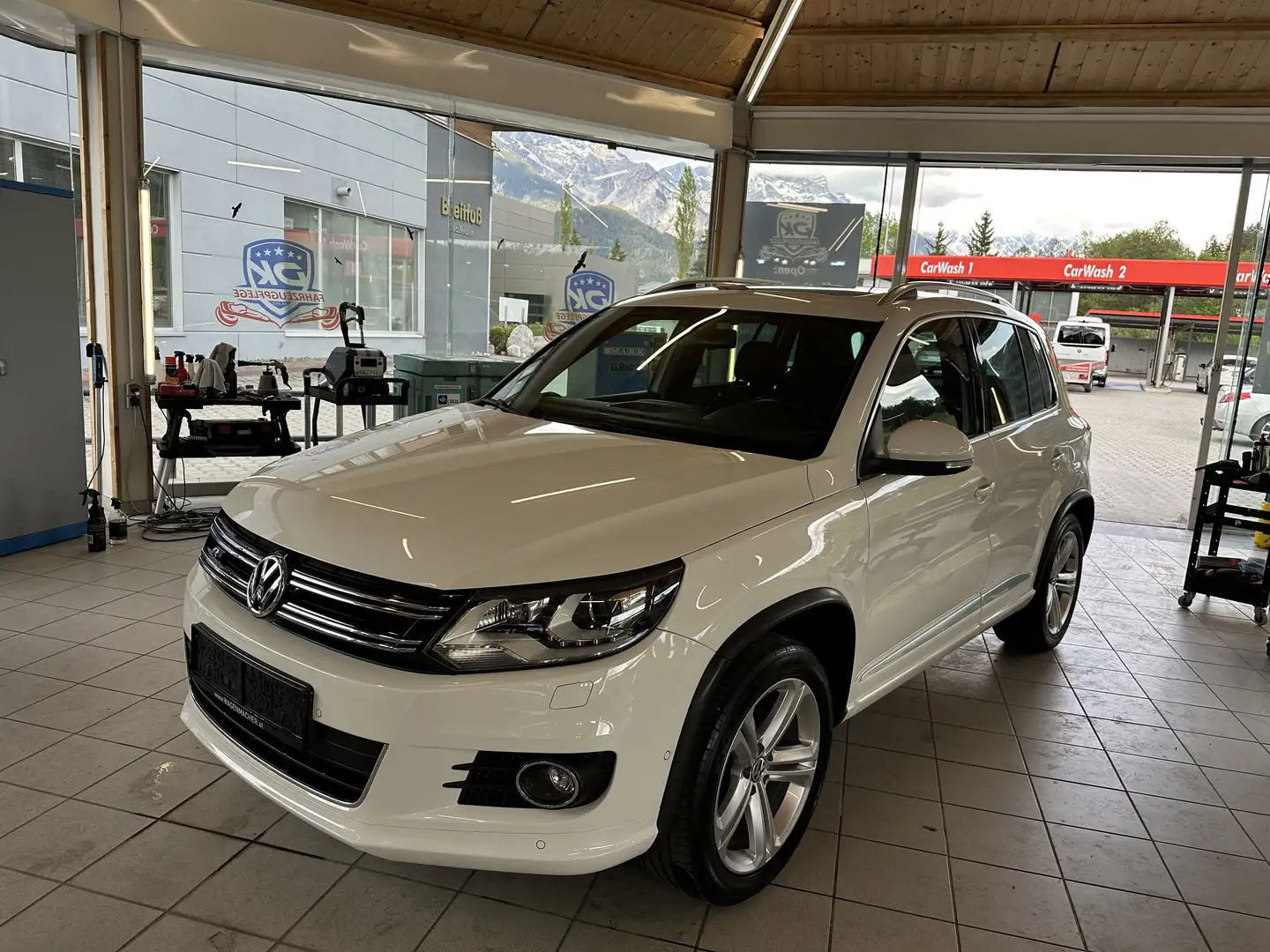 Volkswagen Tiguan R-Line 2.0 Tdi - 2