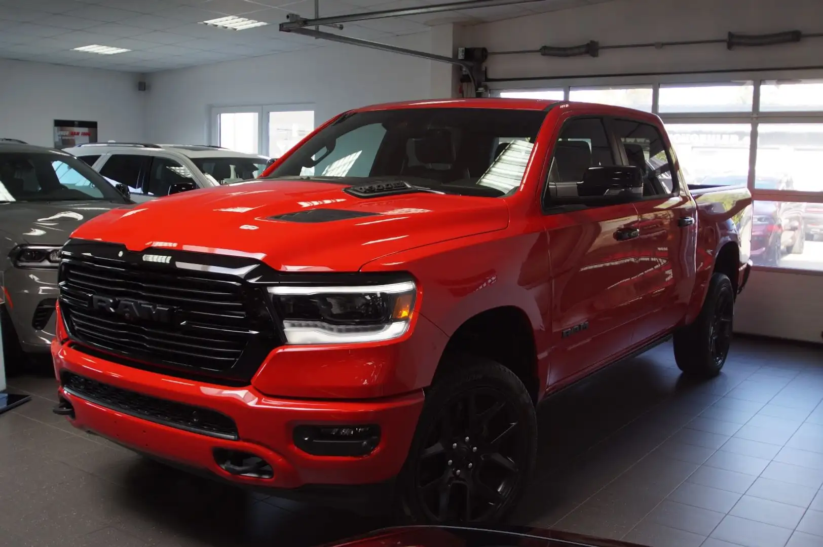 Dodge RAM Laramie GT,Vollausstattung,Sonderleasing!!!! Rot - 2