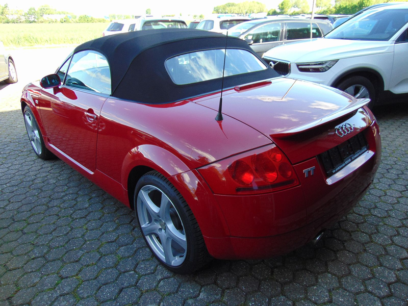 Audi TT Roadster 1.8T 110KW *Bose*Scheckheft* — photo 3
