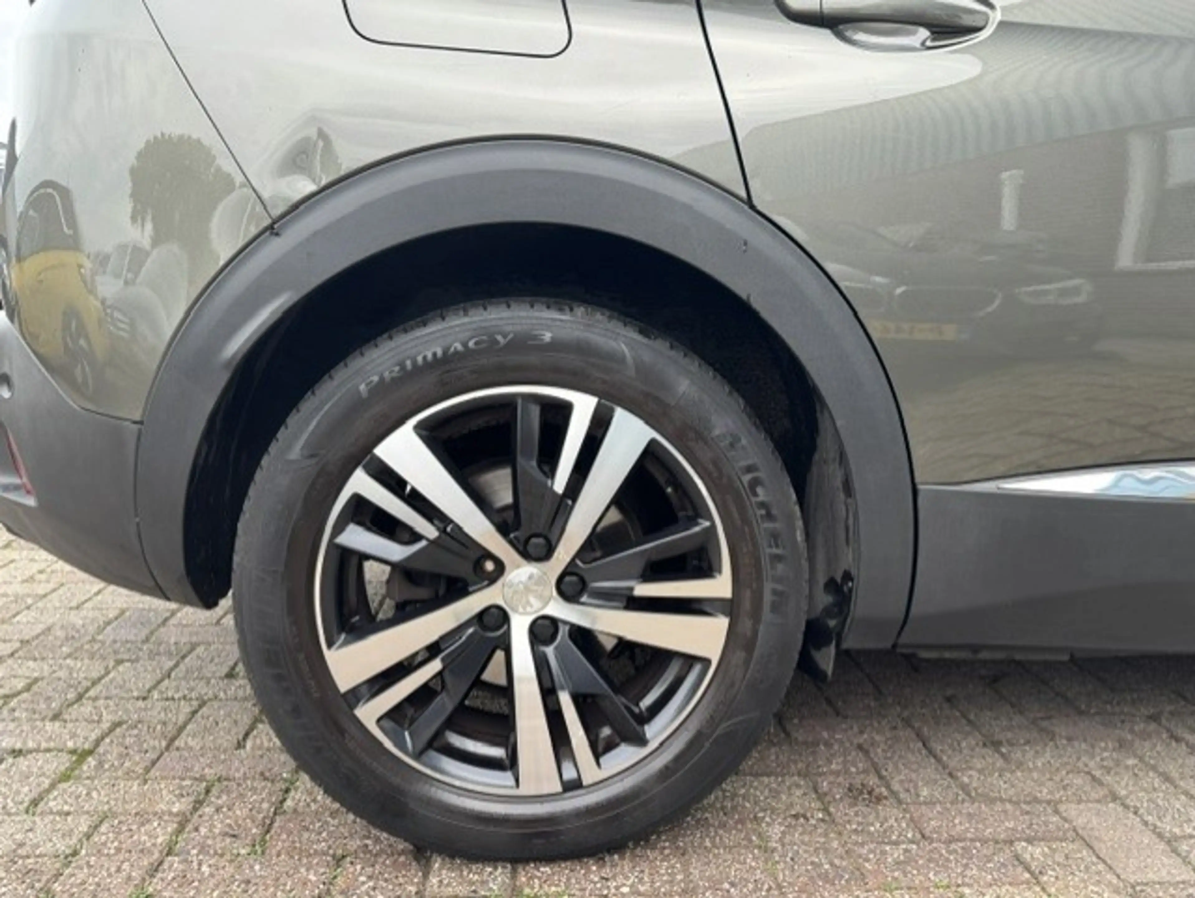 Peugeot 3008 1.6 e-Premium -Automaat- Trekhaak- 360°-Keyless — photo 10