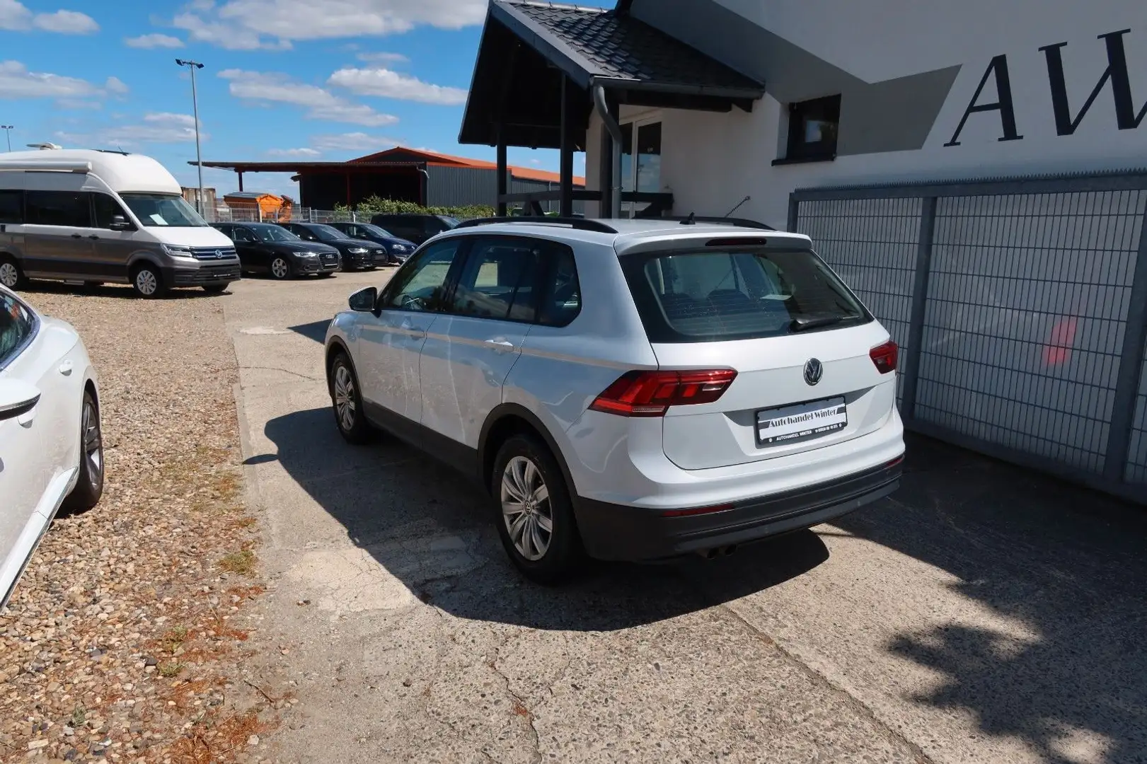 Volkswagen Tiguan Trendline|2.Hand|NAV|Spurhalteass.|S.Heft Silber - 2