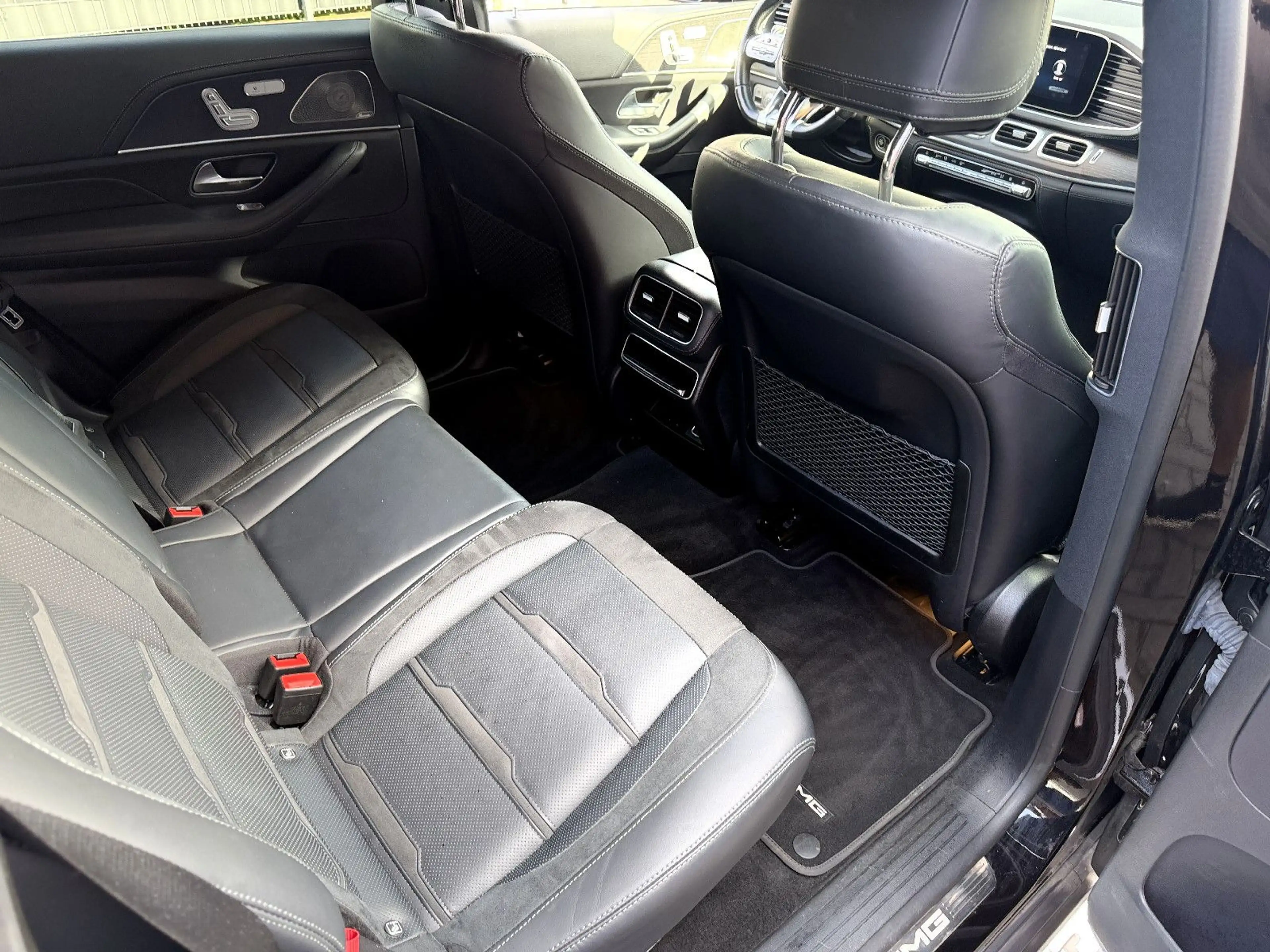 Mercedes-Benz GLS 63 AMG AMGS*HUP*MASSAGE*360*ACC*P-AGA*MULITBE*22" — photo 12