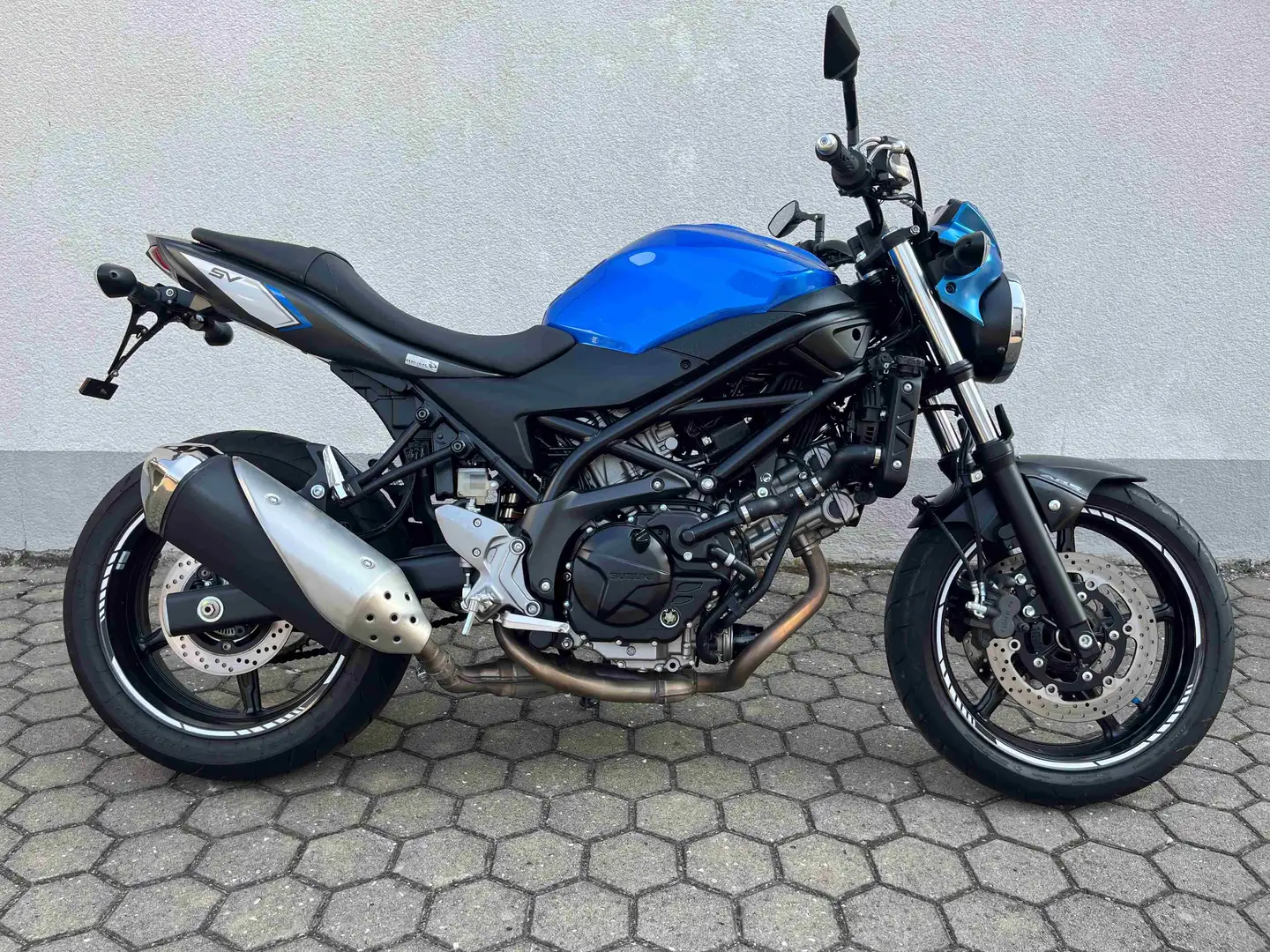 Suzuki SV 650 Azul - 2
