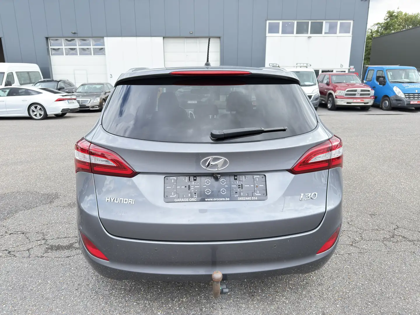 Hyundai i30 i30 SW 1.6 CRDi *1EIG GARANTIE Grijs - 2