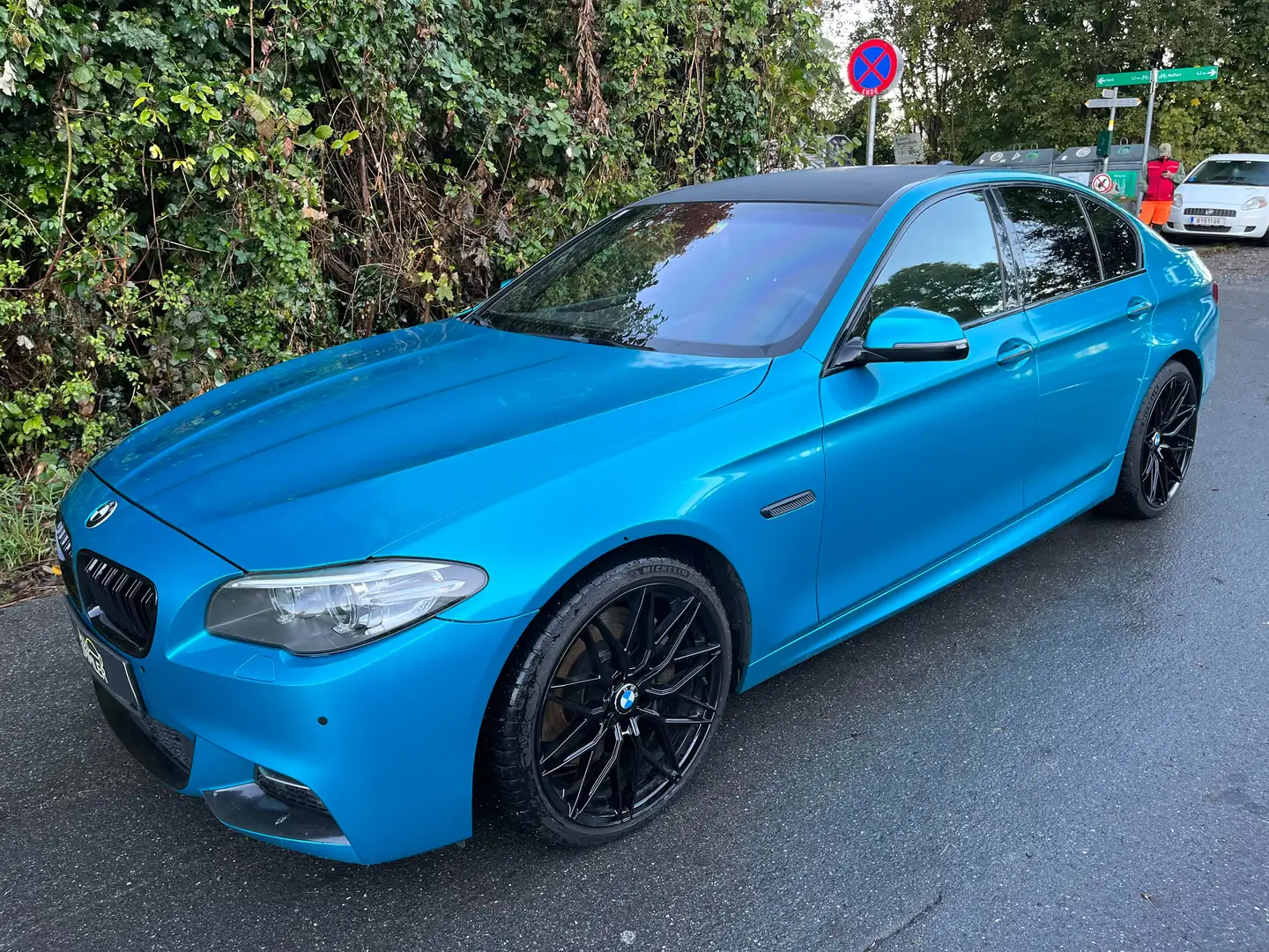 BMW M550 M550d xDrive*B&O*STHZG*SOFTCLOSE*M-PAKET Negru - 1