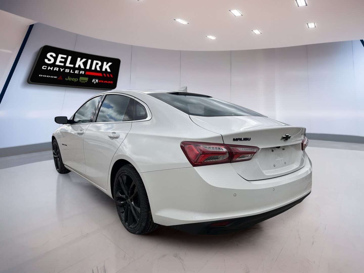 2025 Chevrolet Malibu 1LT | Heated Seats | Sunroof | Midnight Edition | — снимка 1