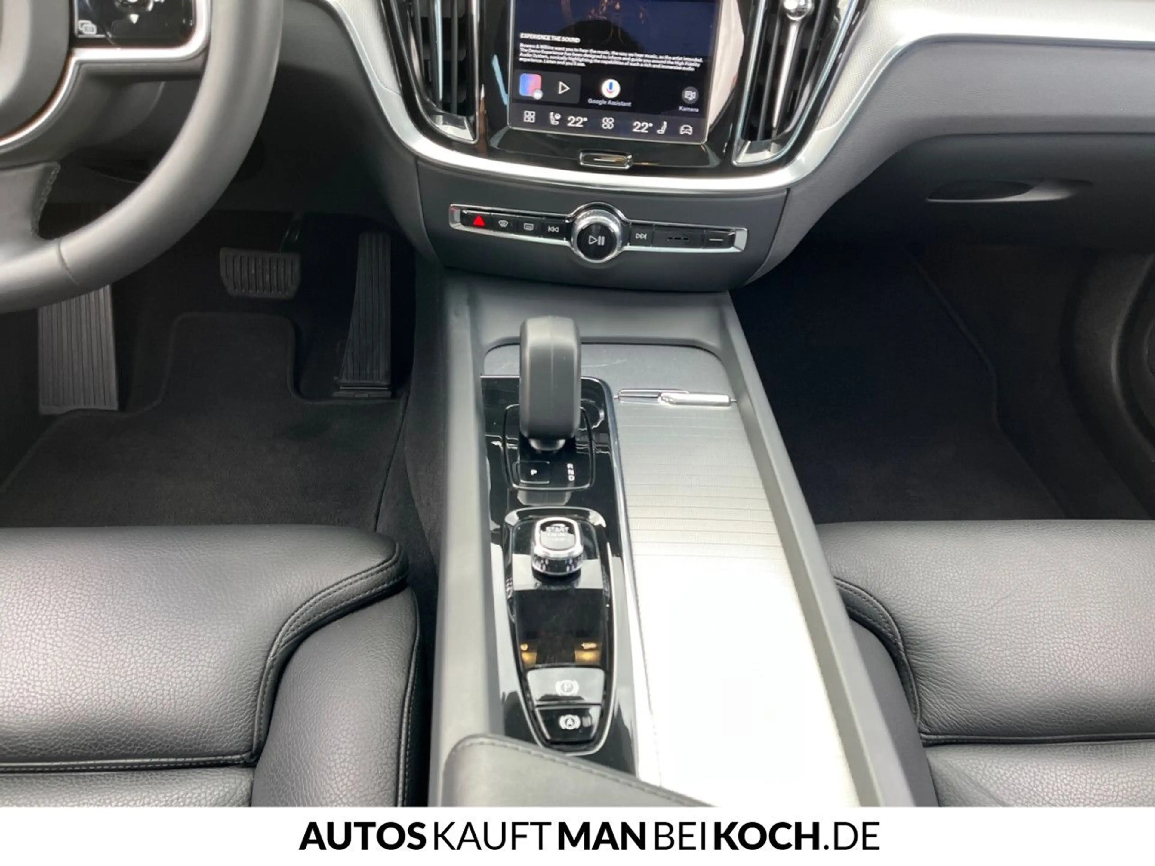 Volvo S60 B5 B AWD Ultimate Dark ACC BLIS B/W 360° LED — photo 10