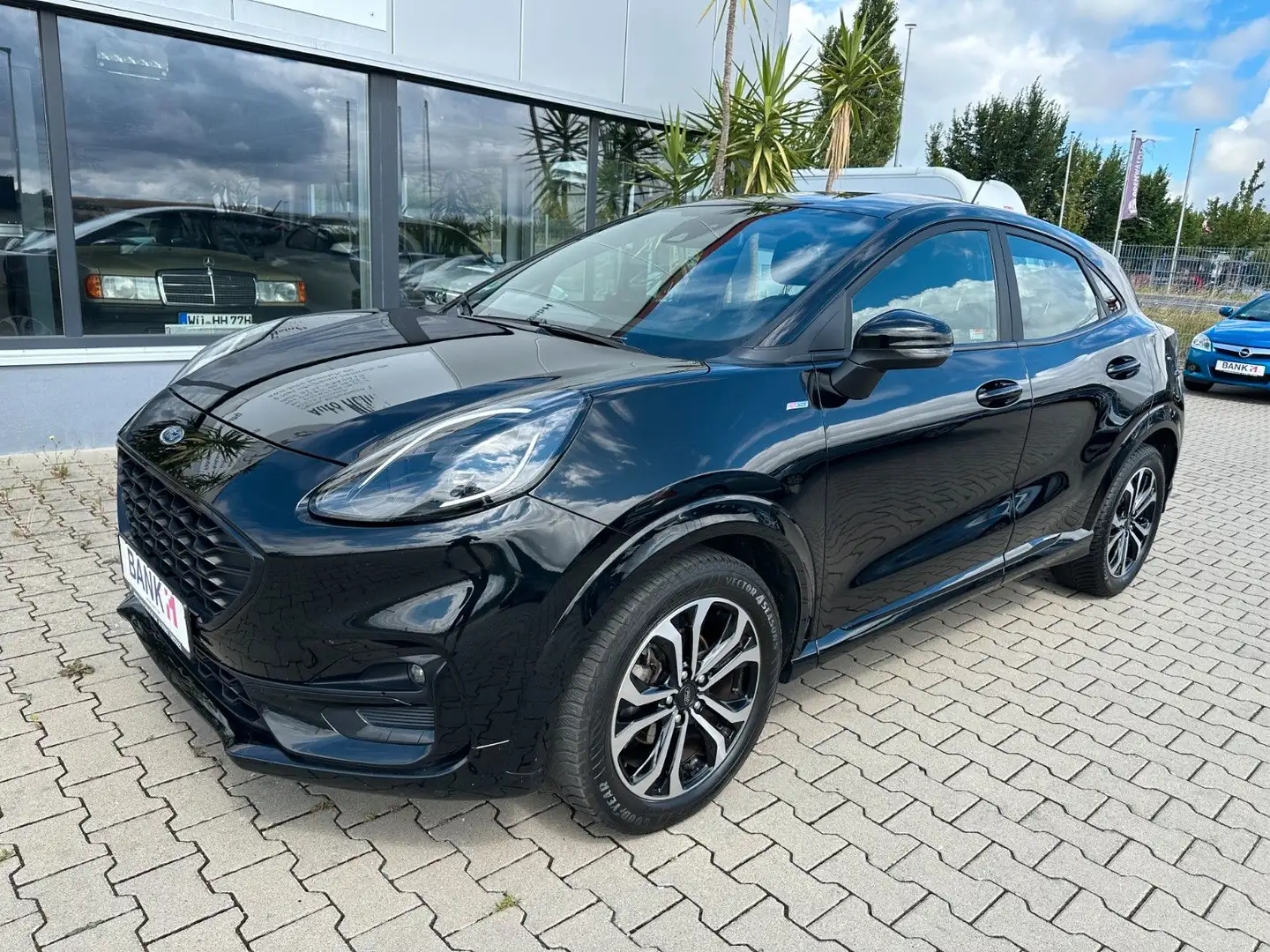 Ford Puma 1,0 EcoBoost Hybrid ST-Line Navi/LED/PDC Schwarz - 1