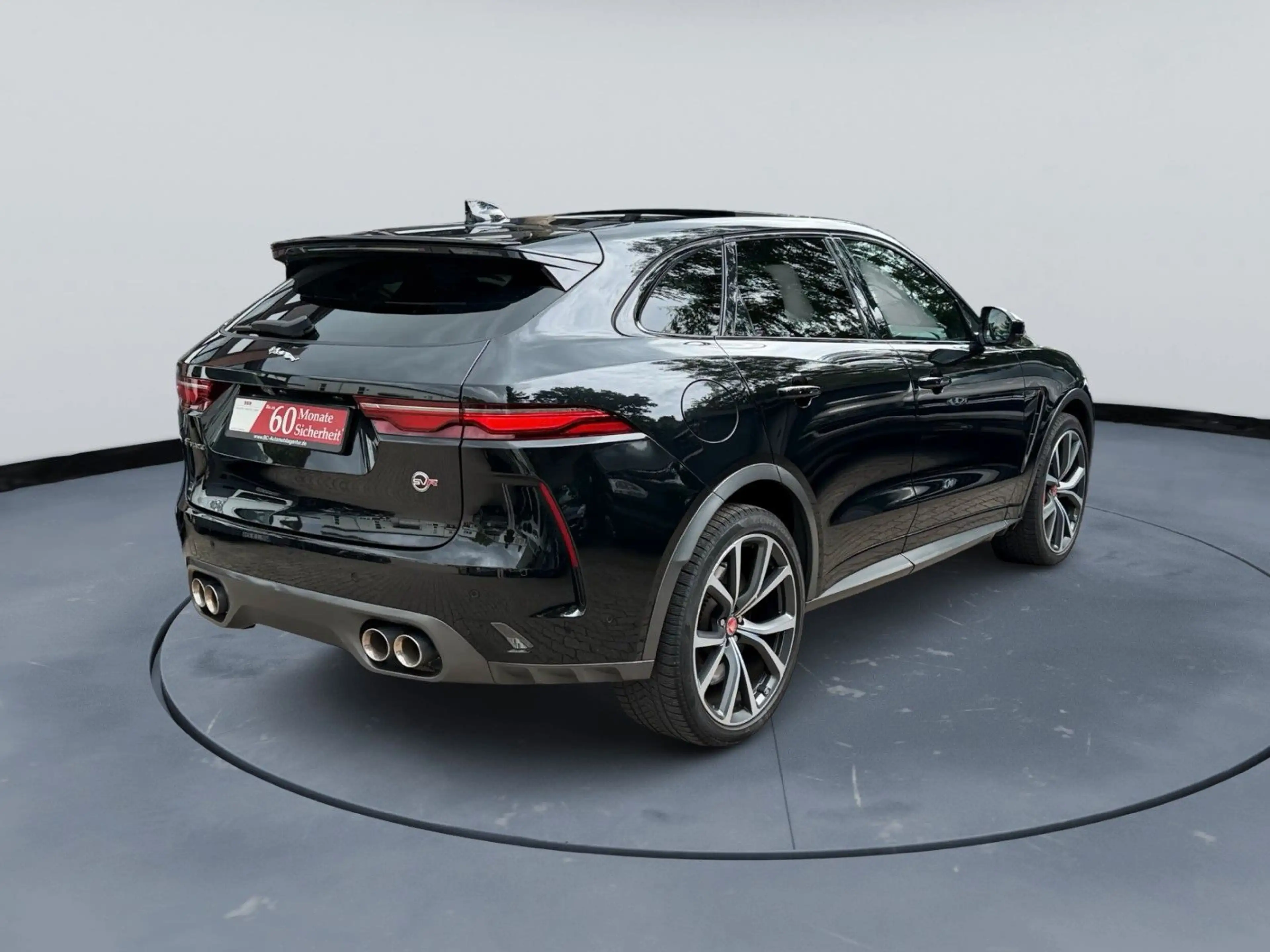 Jaguar F-Pace F-PACE SVR AWD* 22" Meridian-650W*HUD*Pano — photo 7
